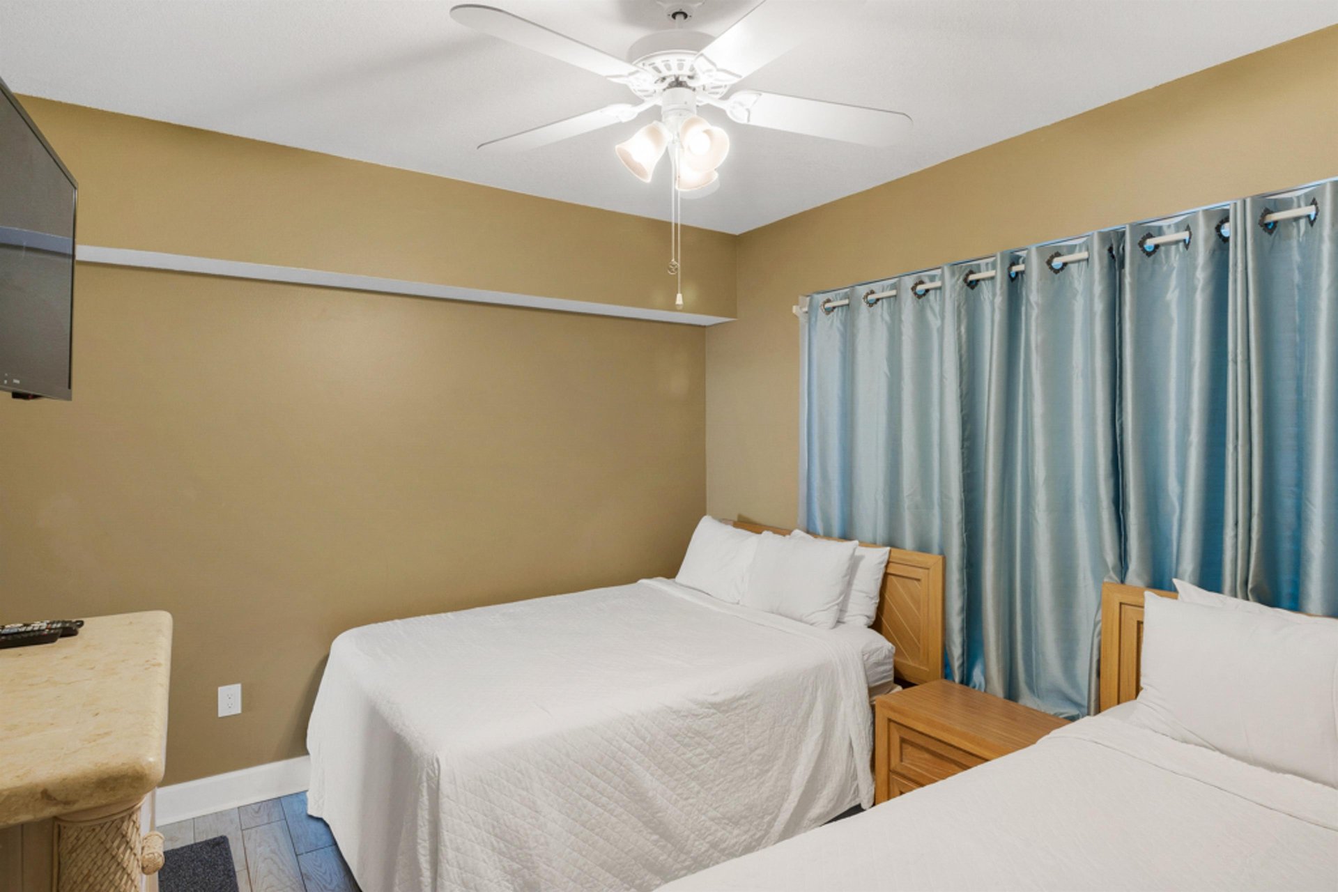 Jade East Towers 1120 27