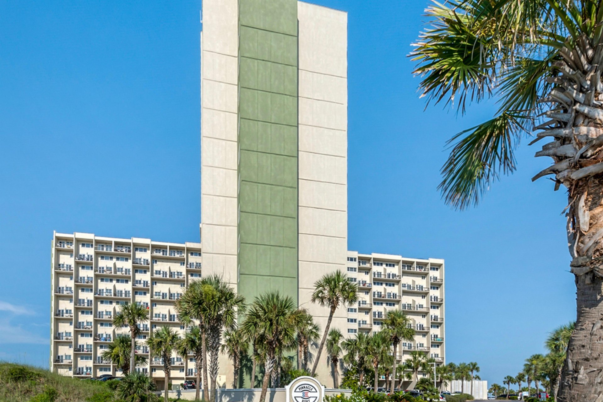 Pinnacle Port B1105 31