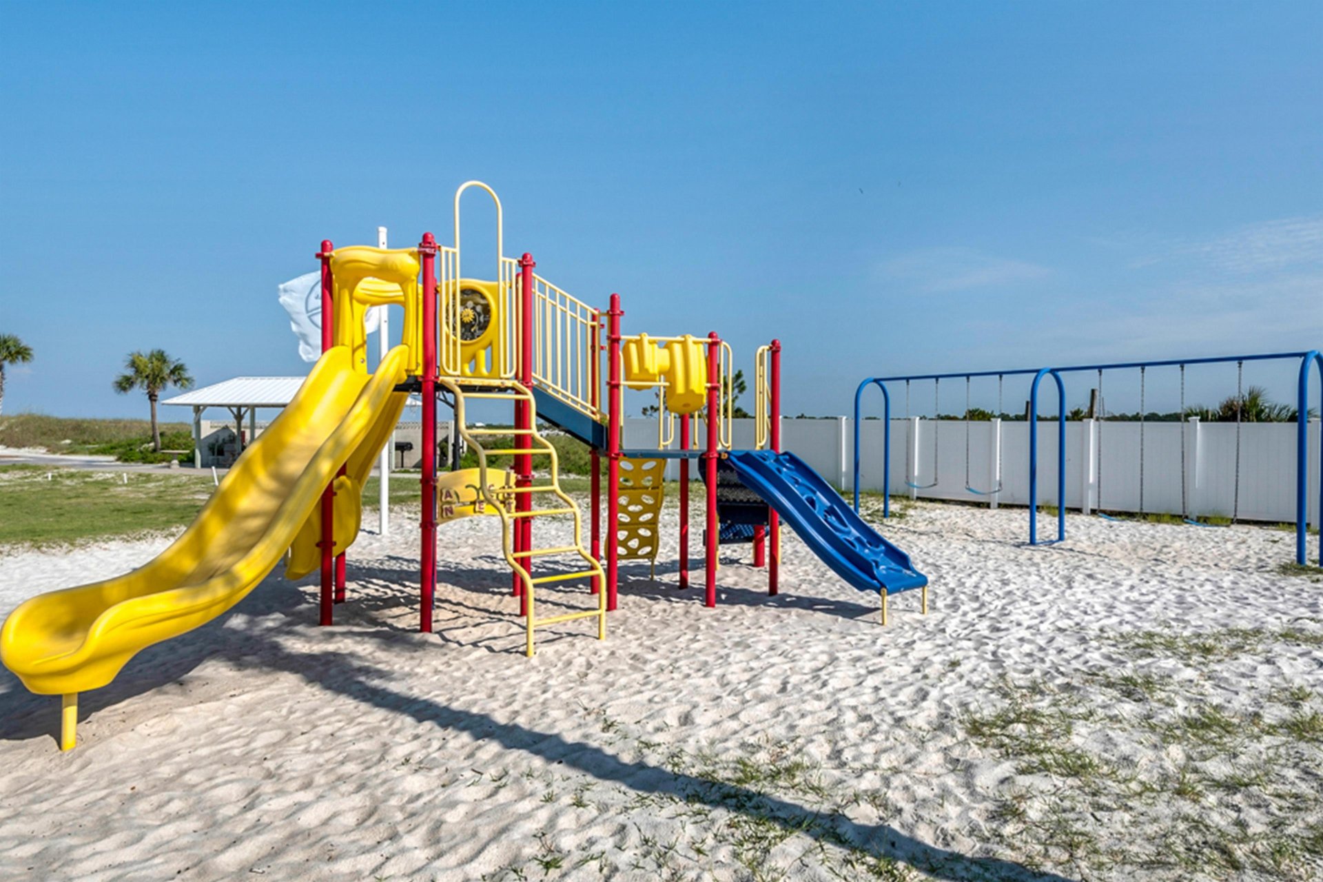 Pinnacle Port B1105 33