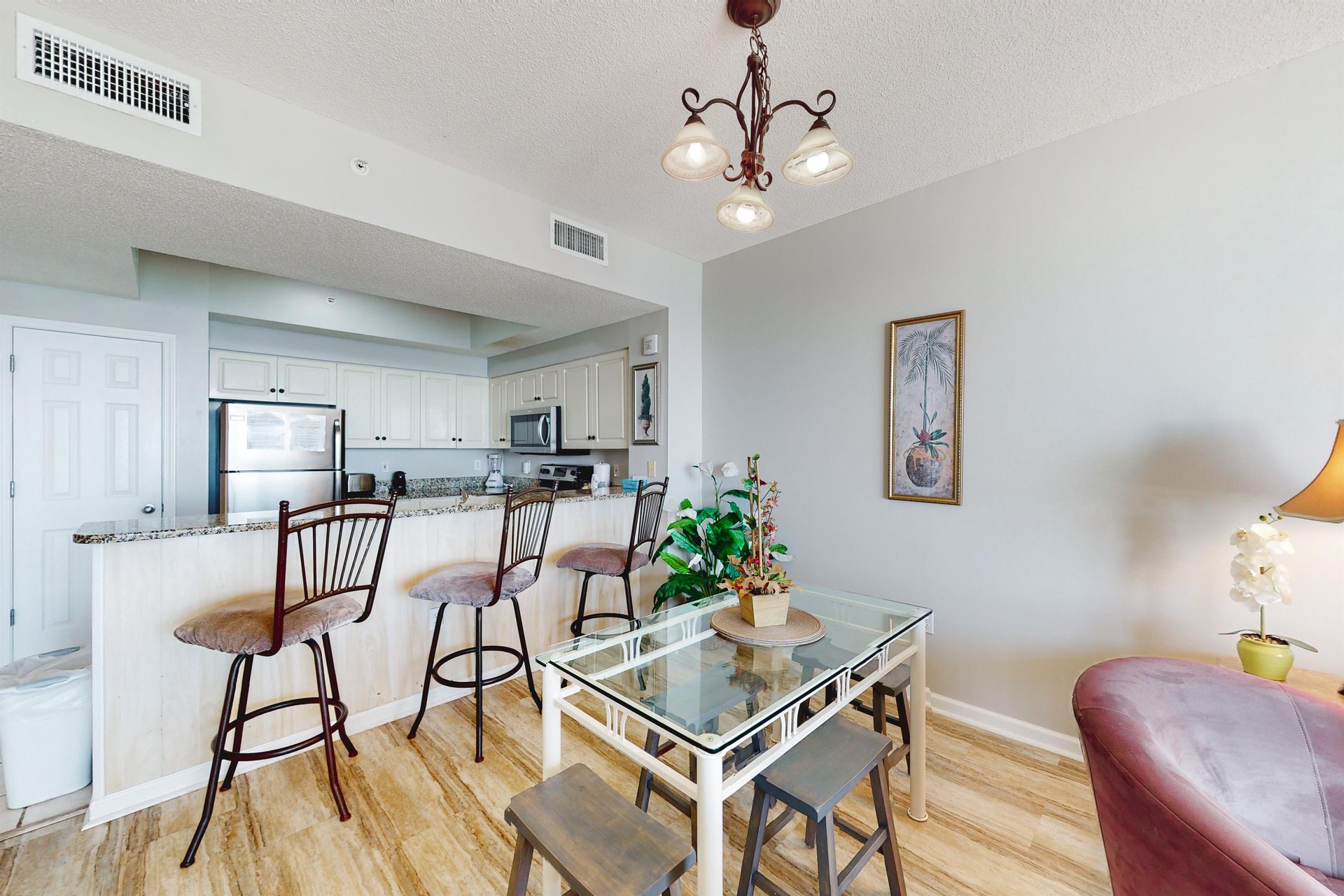 Majestic Sun B0913 7