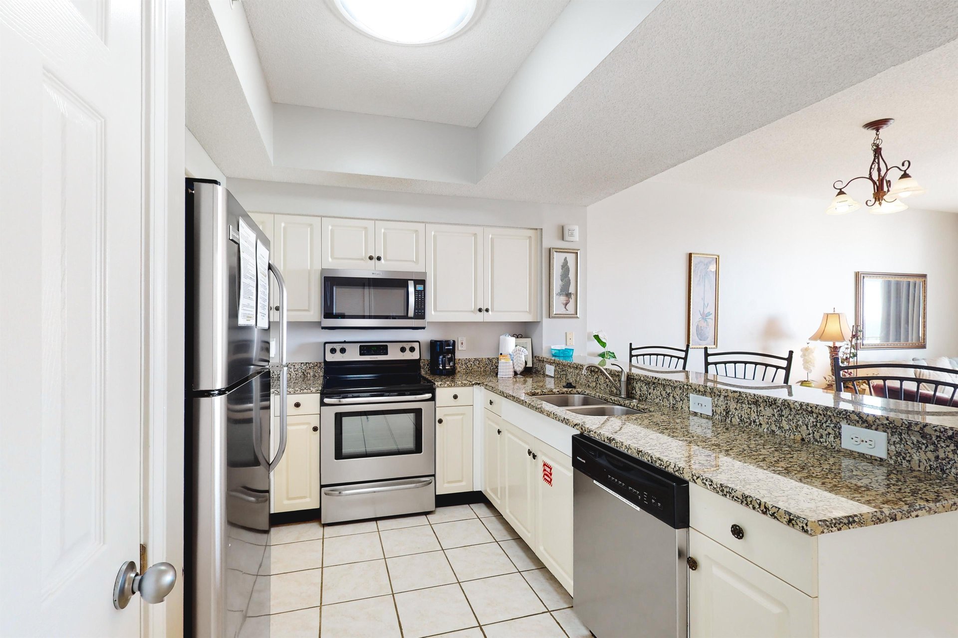 Majestic Sun B0913 10