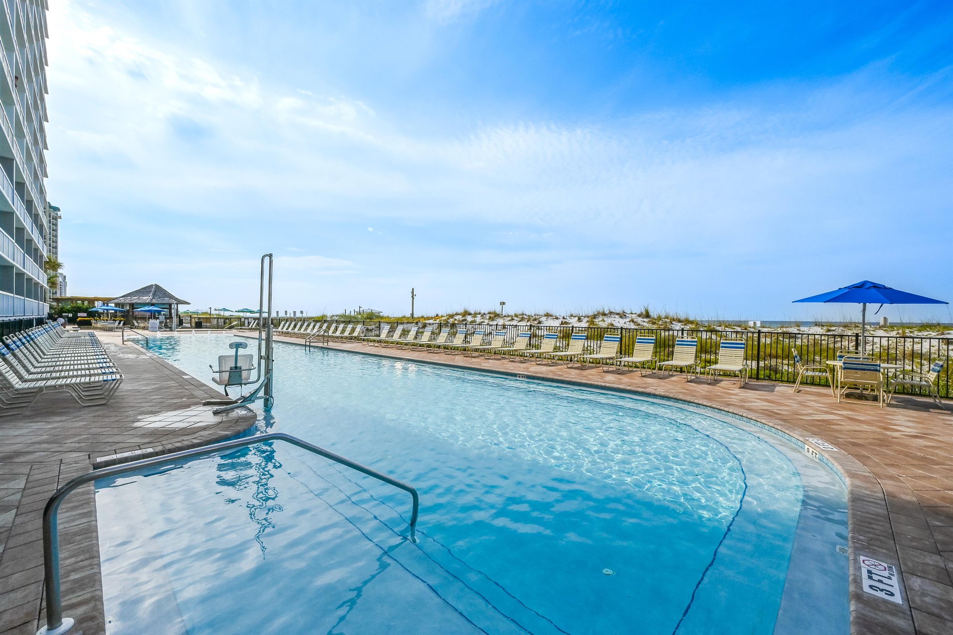 Pelican Beach Resort 705 28