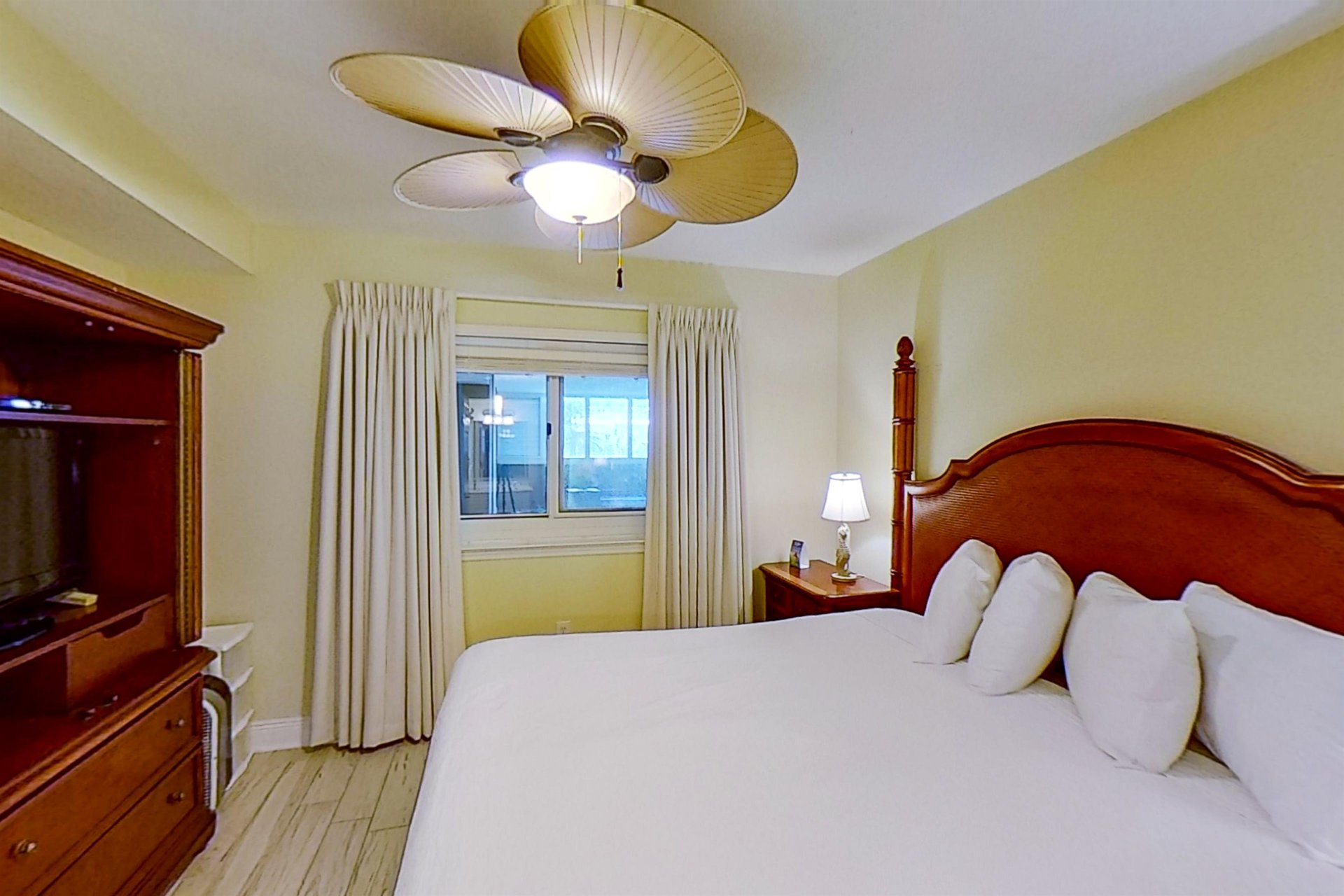 Emerald Beach Resort 0235 14