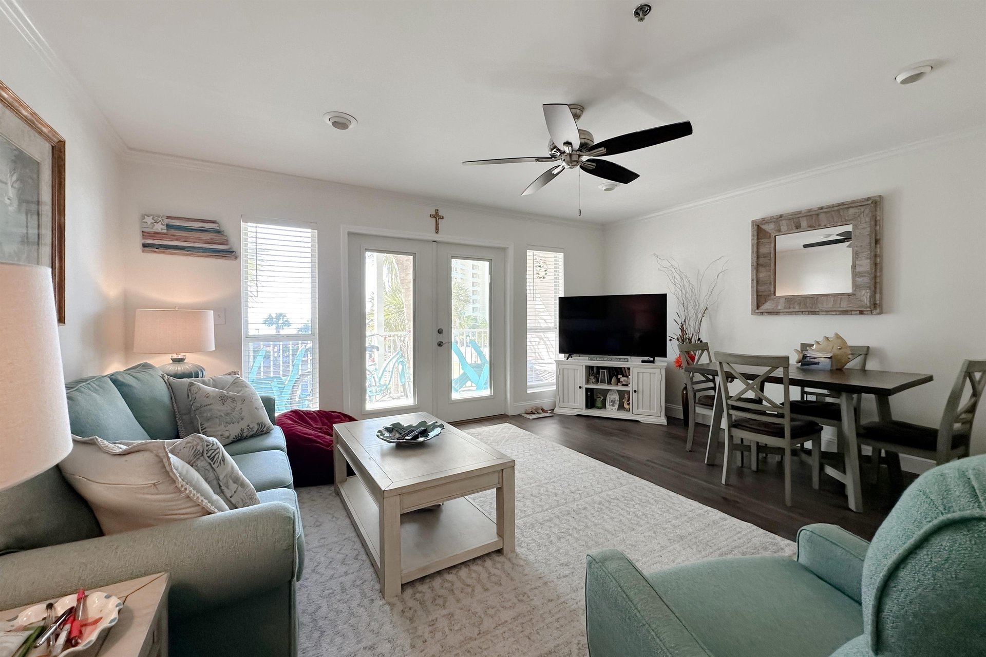 Grand Caribbean East  West W305 6