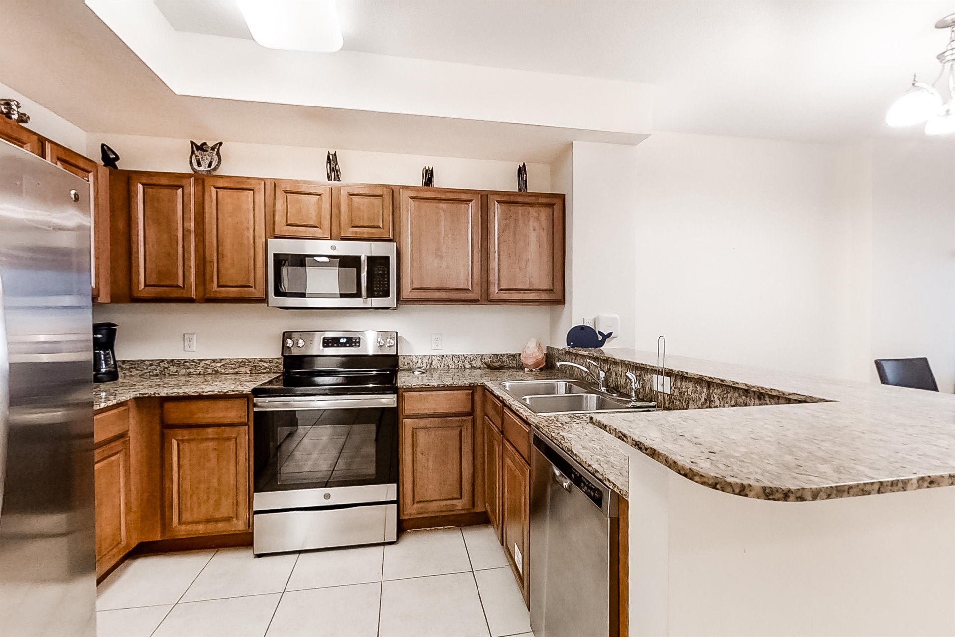 Sunrise Beach 2410  Beachfront Condo 5