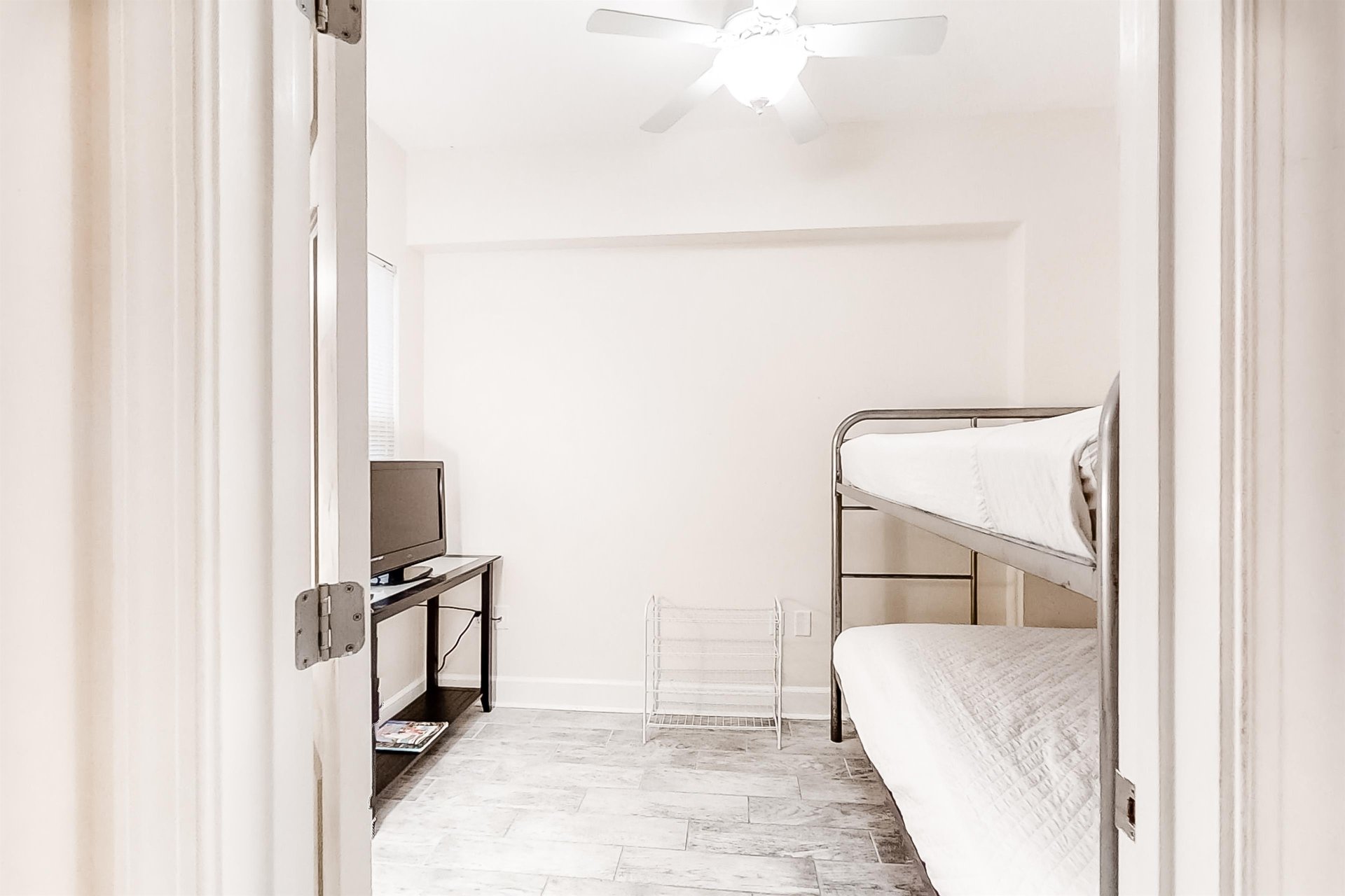 Sunrise Beach 2410  Beachfront Condo 22