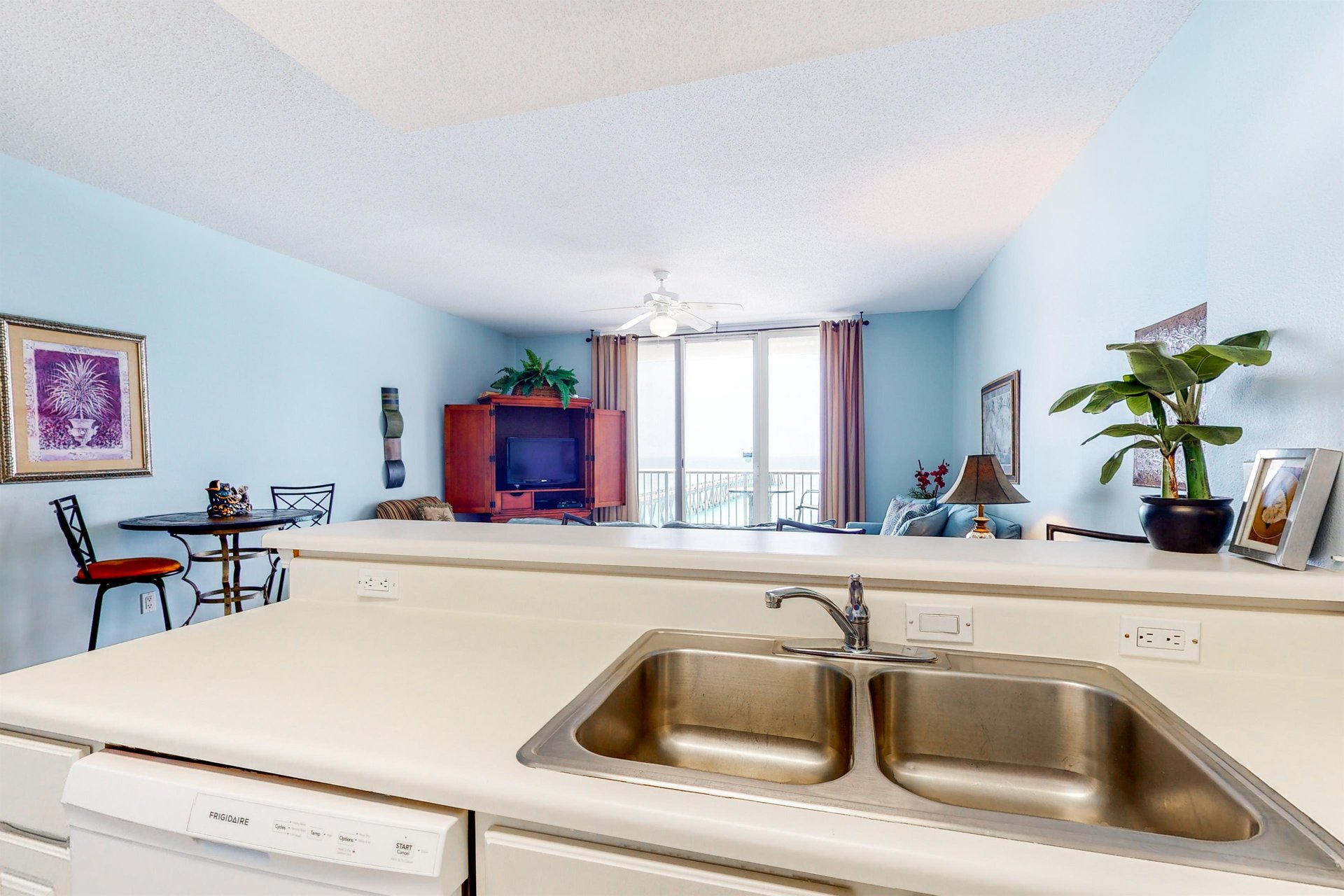 Inn at Summerwind 0603 8