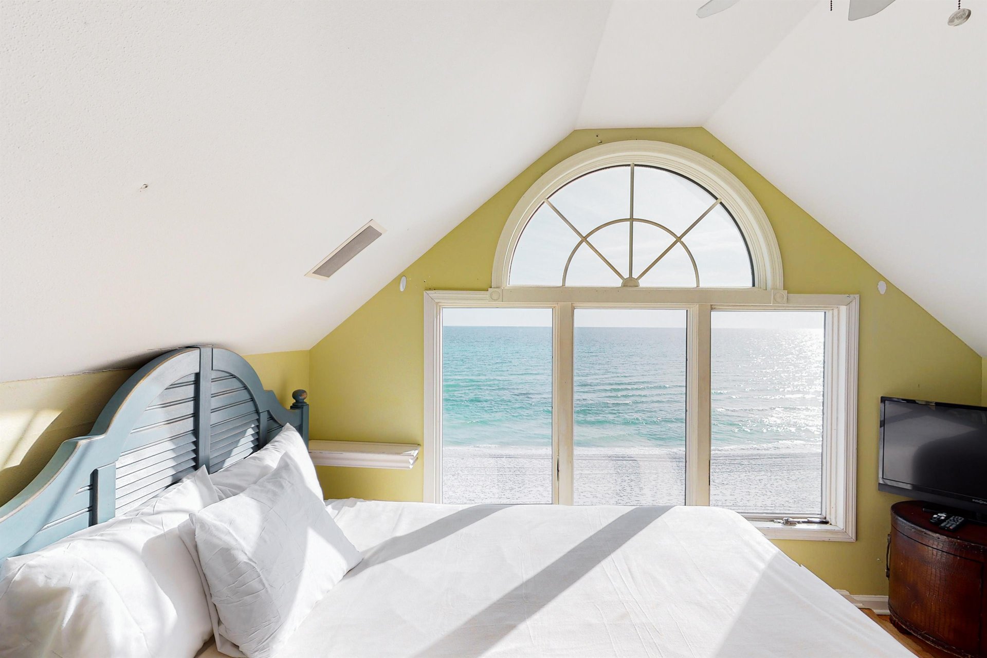 Memories by the Sea 14