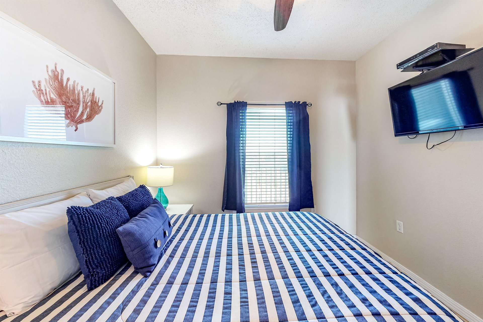 Tidewater 903  Rolling Tides at Tidewater 17