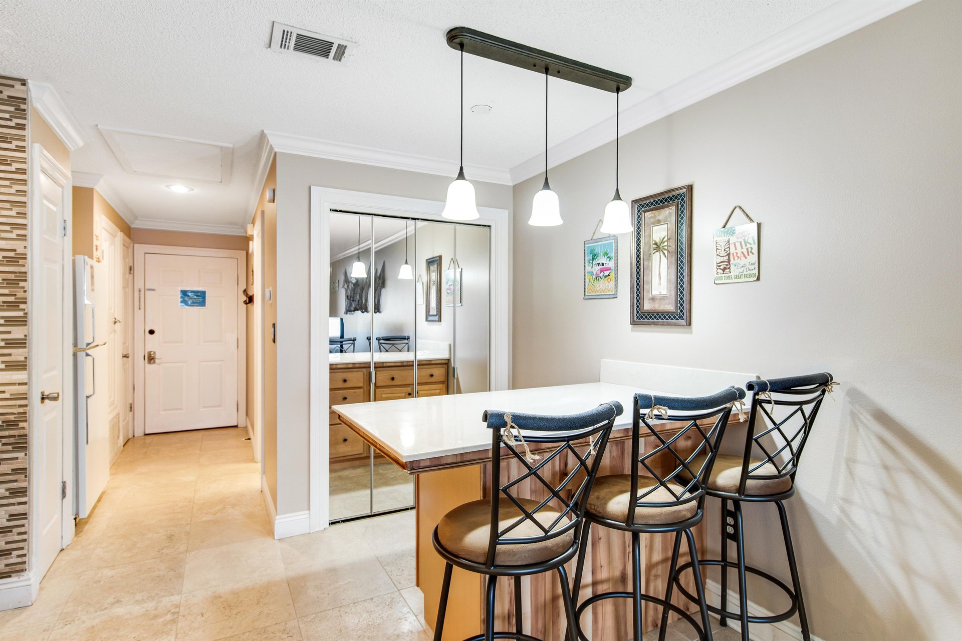 Sunset Harbor Palms 10311 8