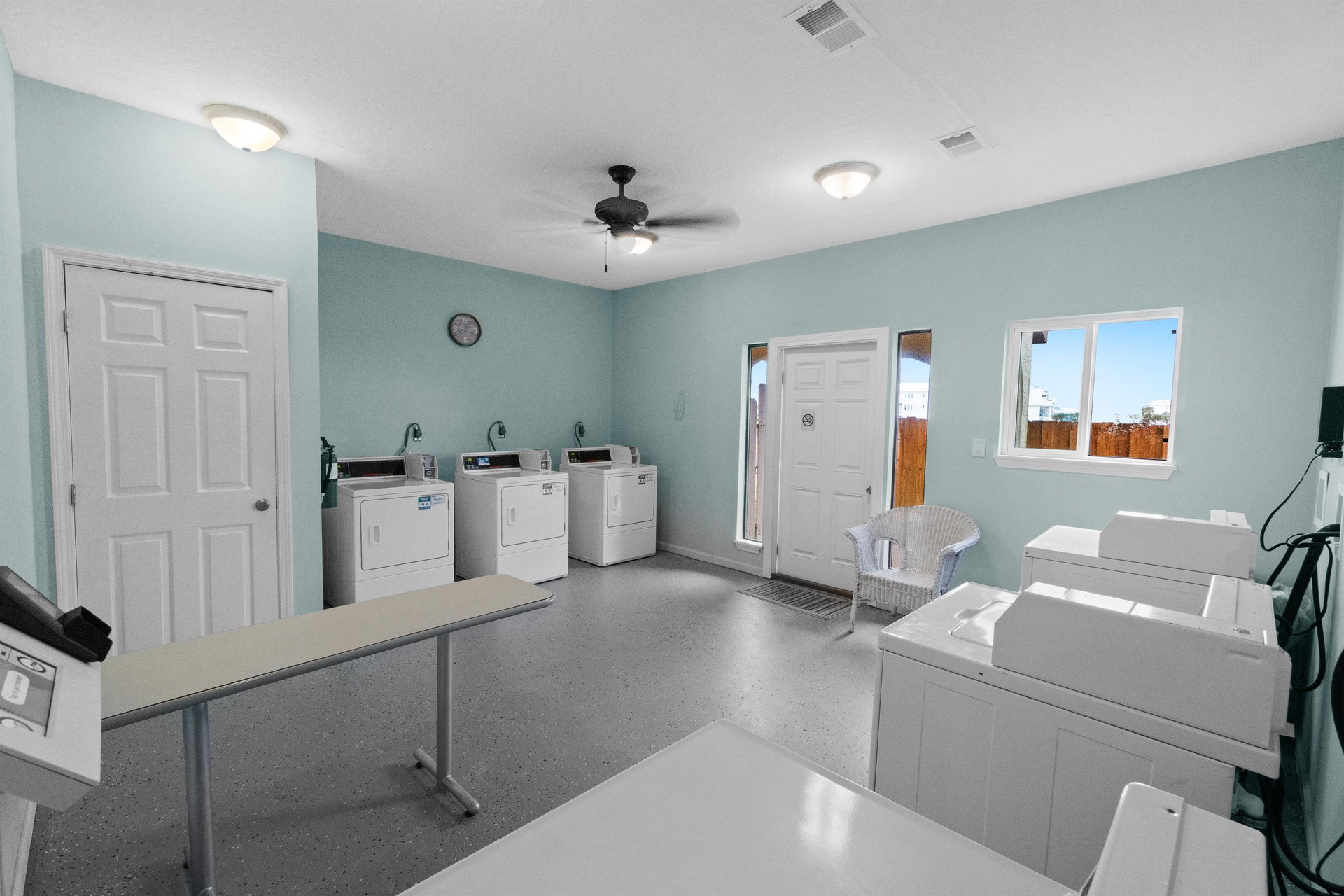 Sunset Harbor Palms 10311 31