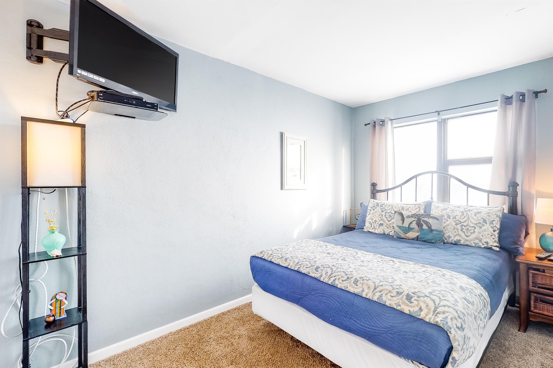 Island Shores 352 15