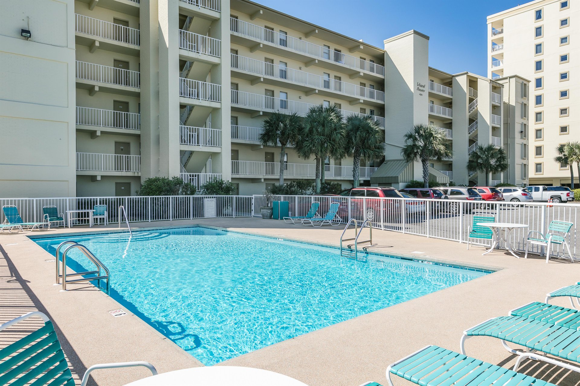 Island Shores 352 20