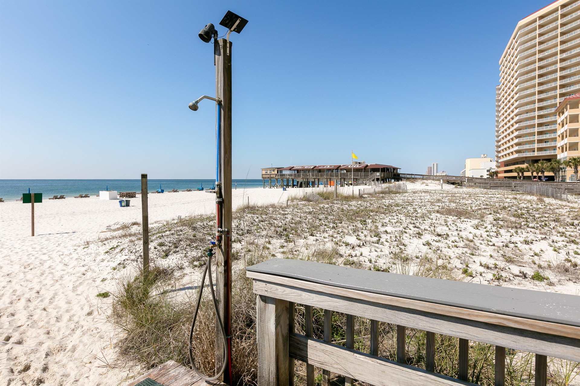 Island Shores 352 23