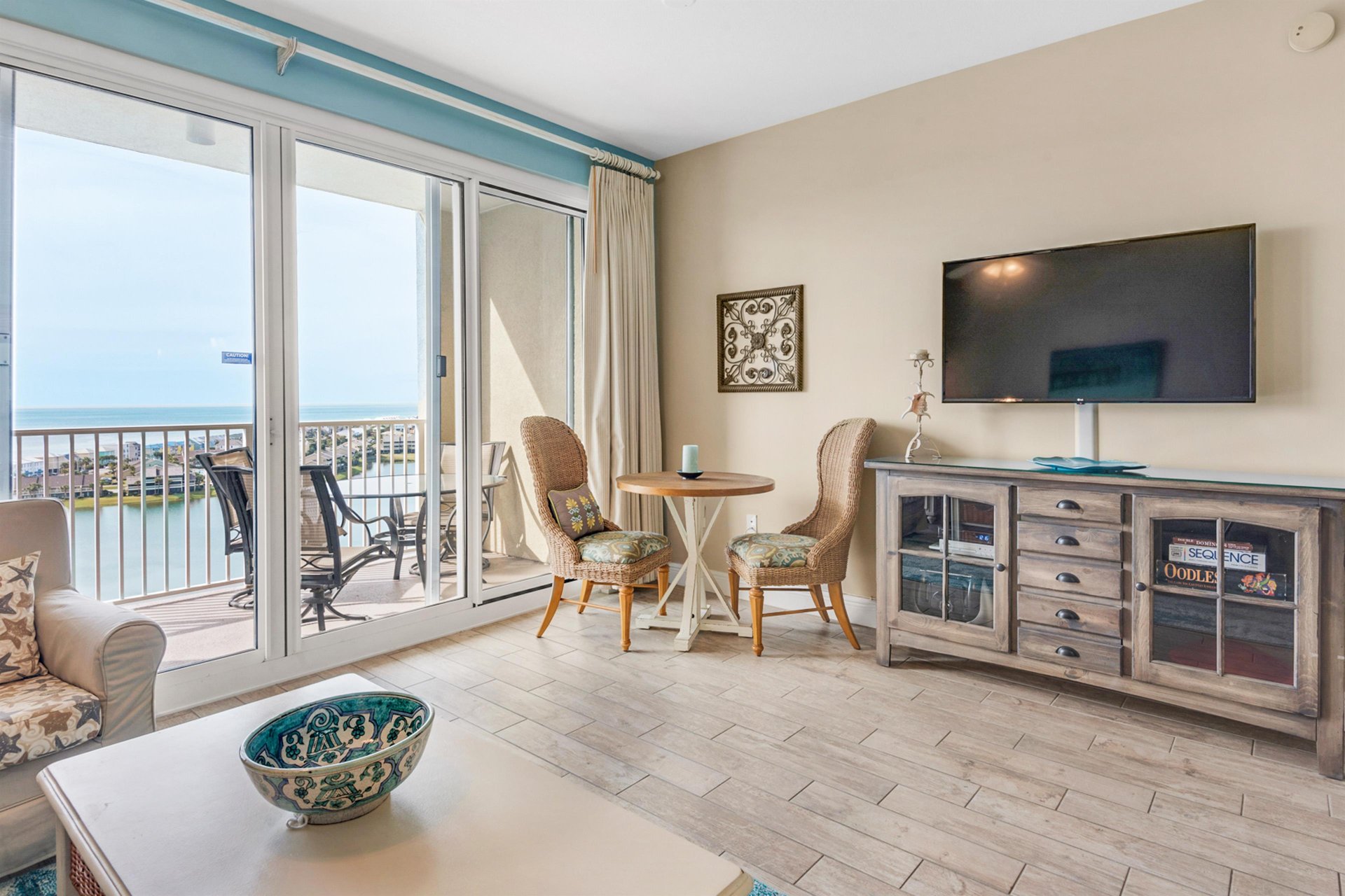 Ariel Dunes II 1405 2