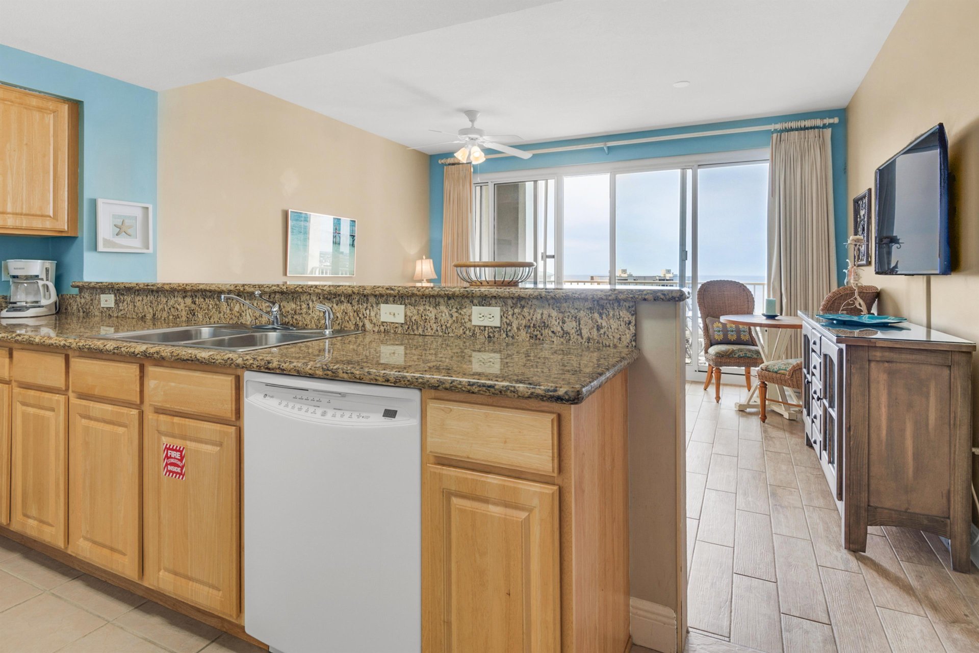 Ariel Dunes II 1405 9