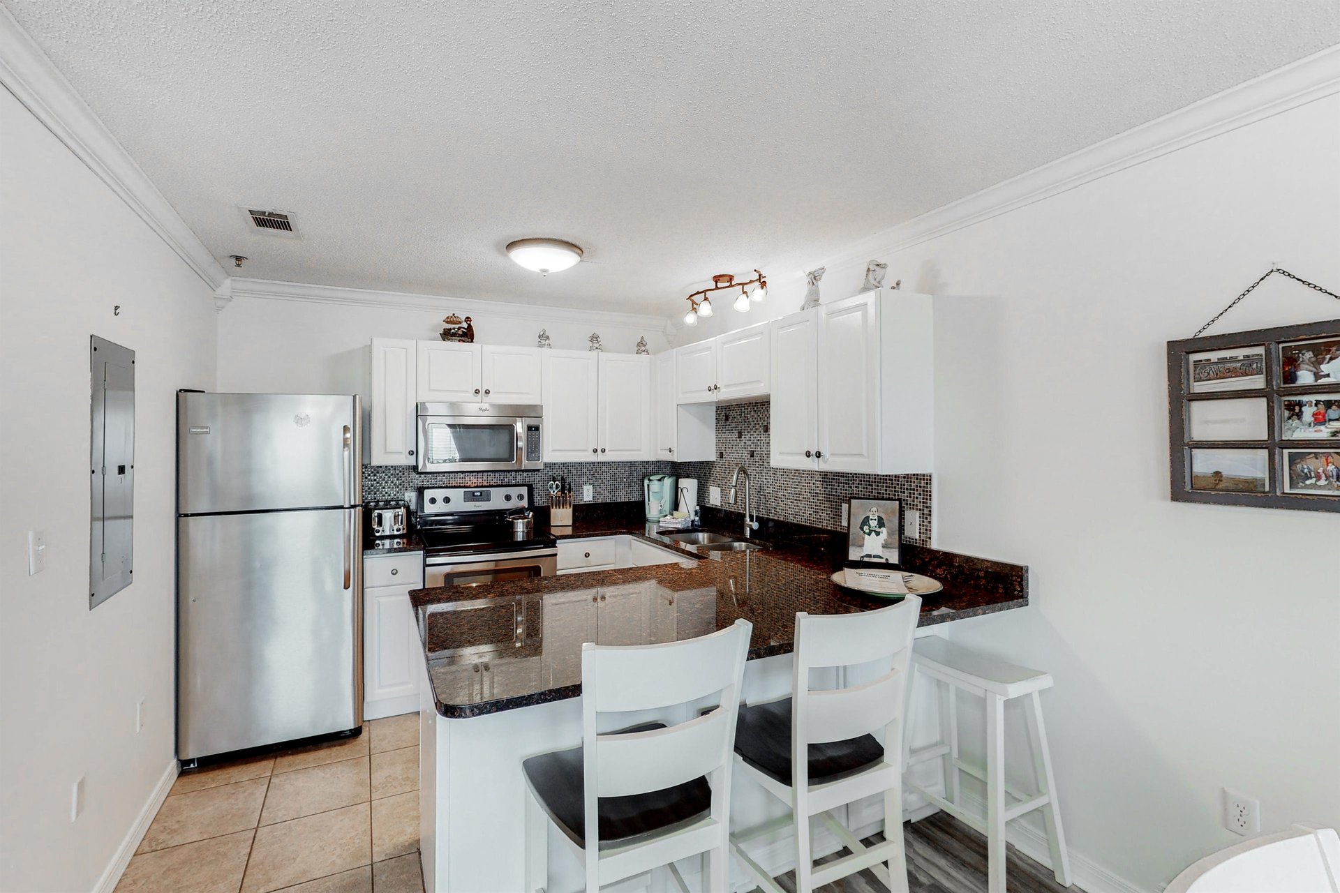 Gulf Place Caribbean 409 6