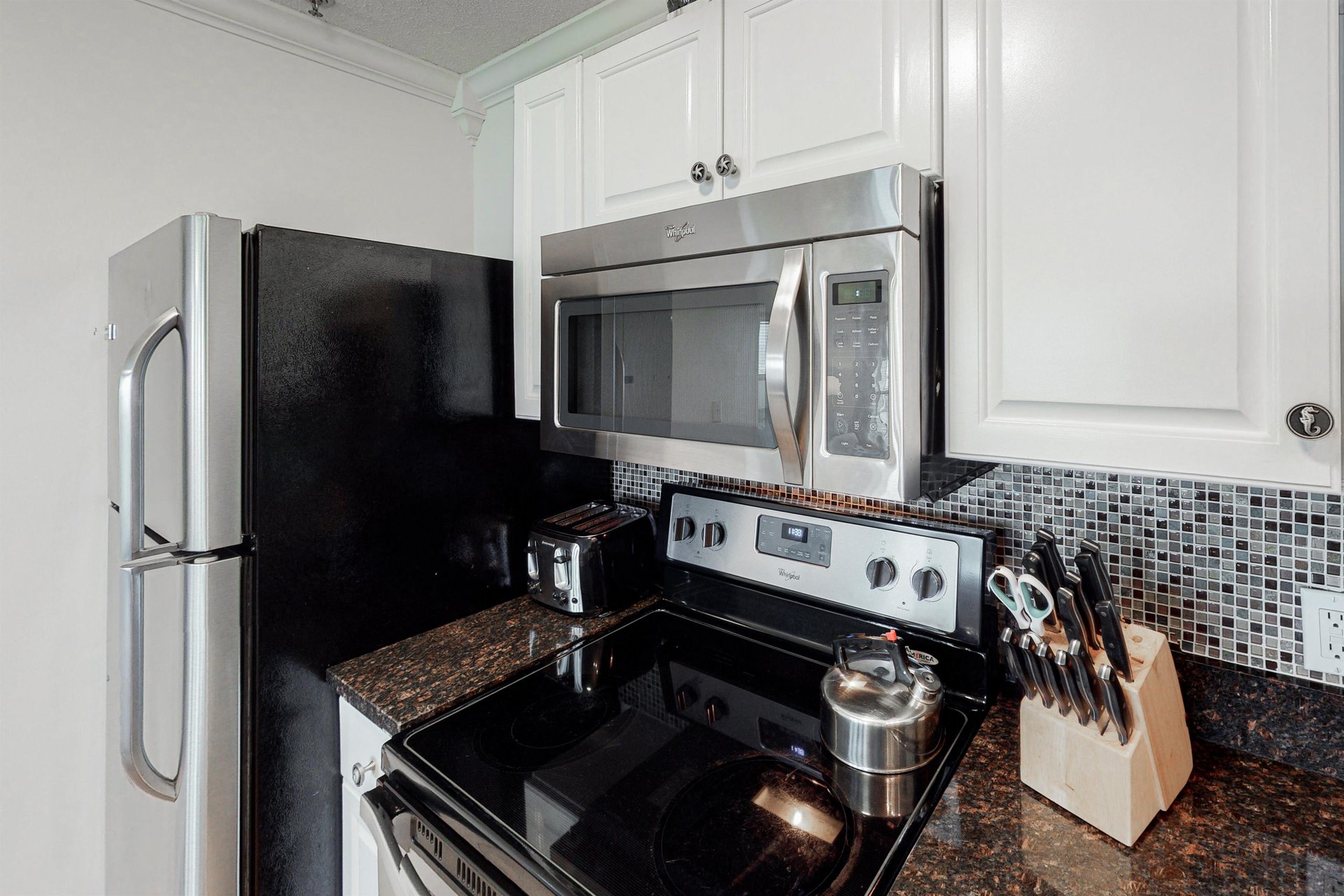 Gulf Place Caribbean 409 8