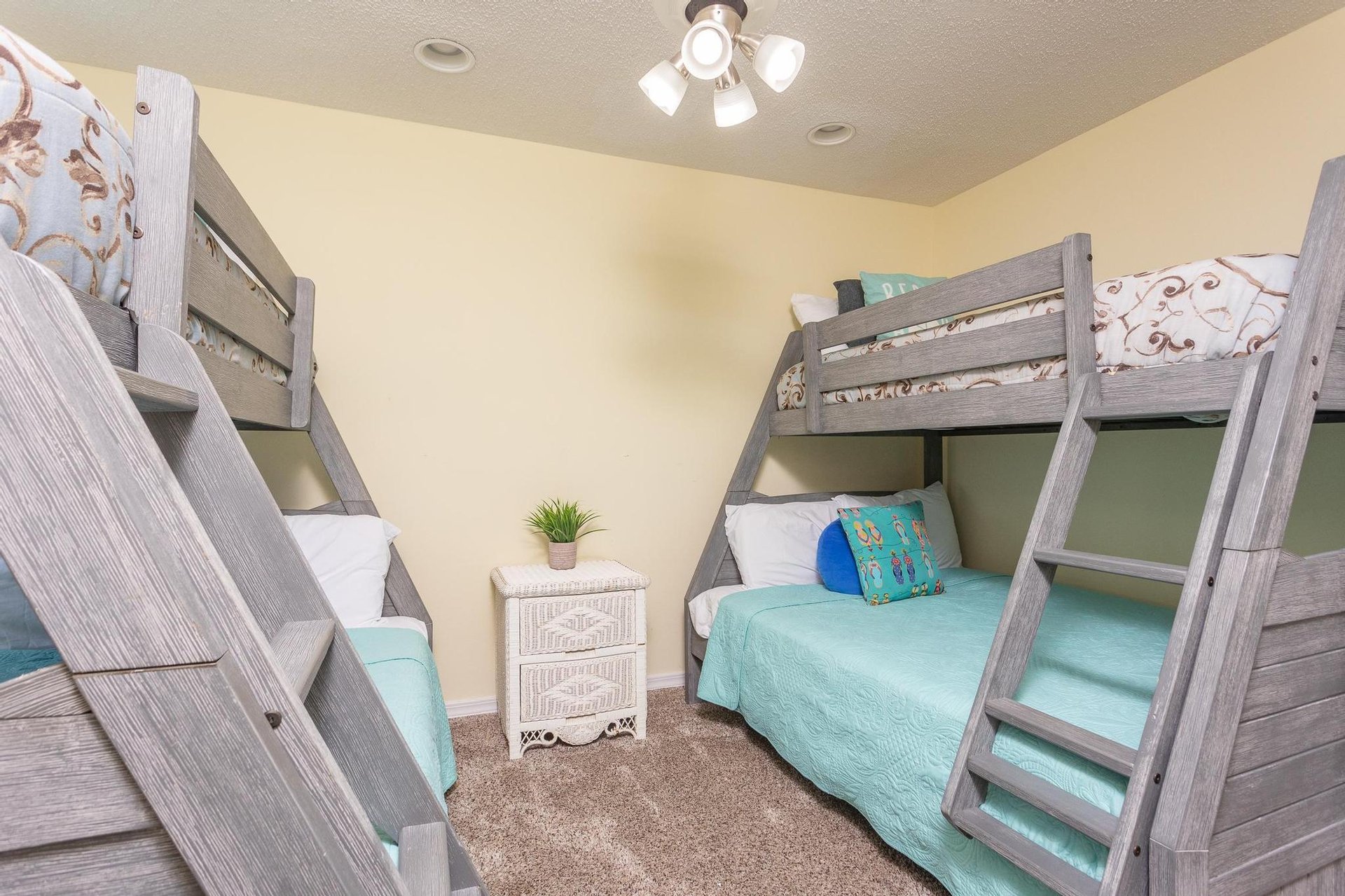 Maldonado 1103  Turtle Haven 23