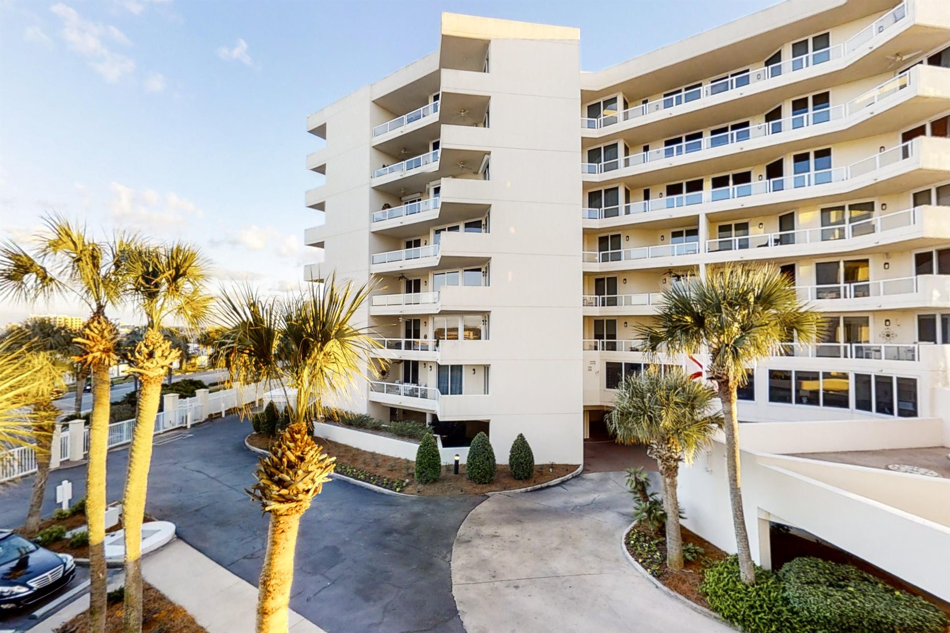 East Pass Towers 203N 9