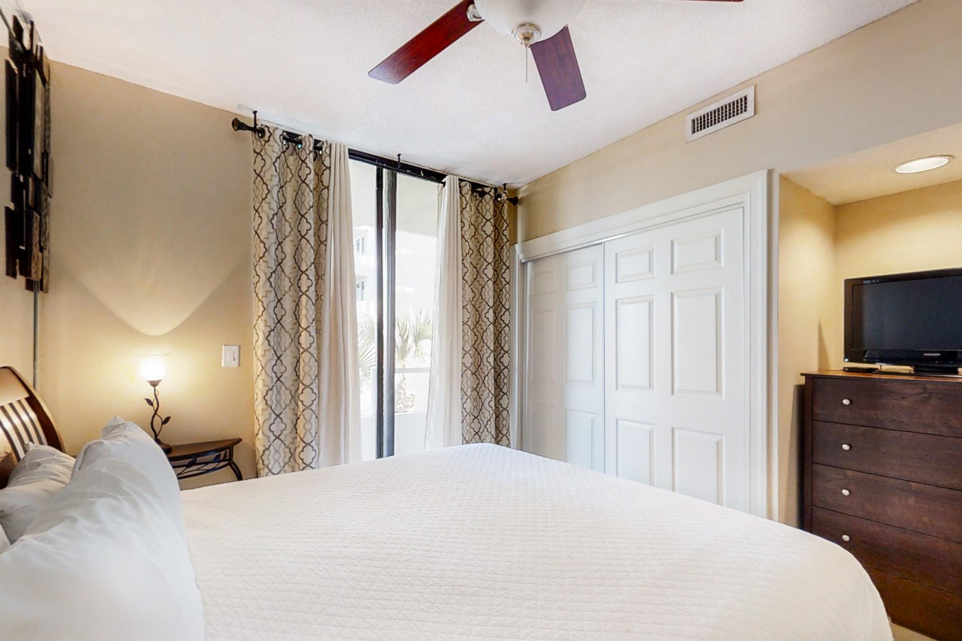 East Pass Towers 203N 16