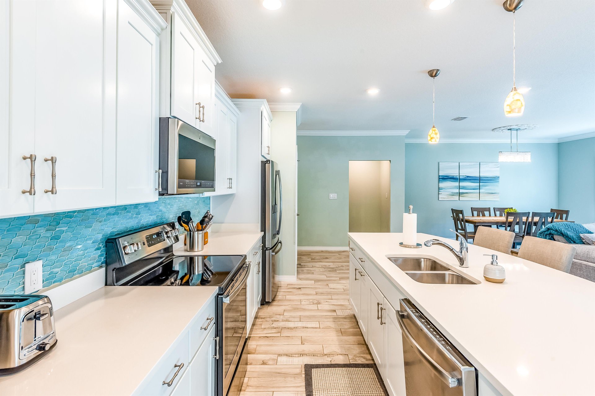 The Sea Turtle at Lost Key 8