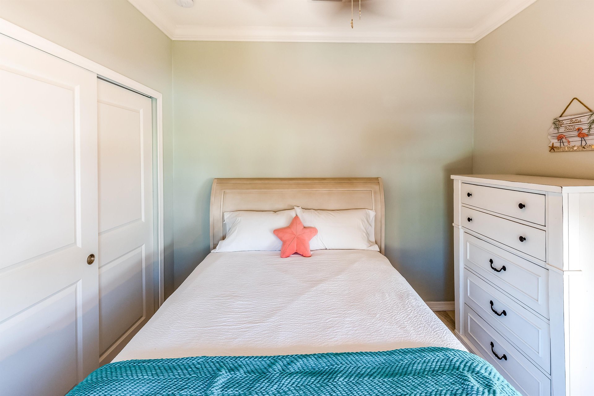 The Sea Turtle at Lost Key 24