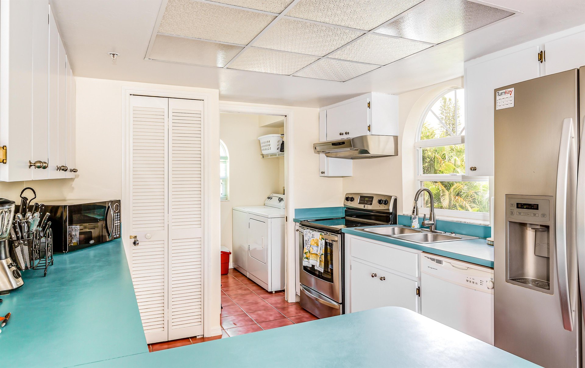 Gulf Island Lanai 10