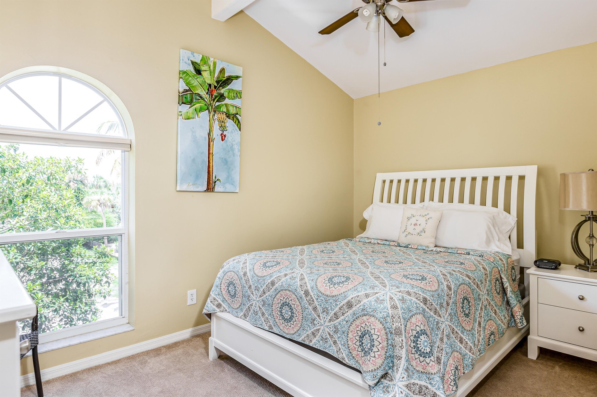 Gulf Island Lanai 19