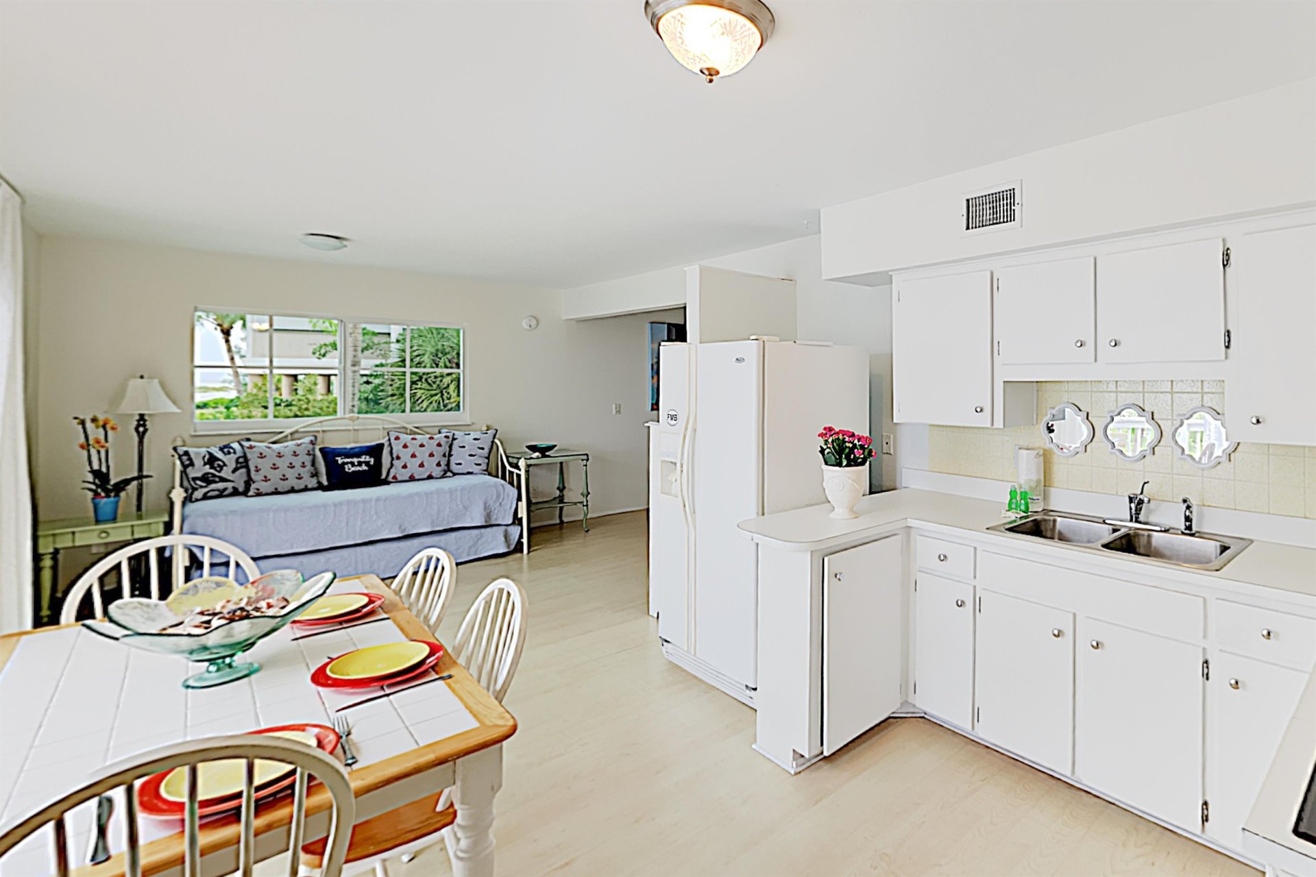 Beachfront Hideaway 19