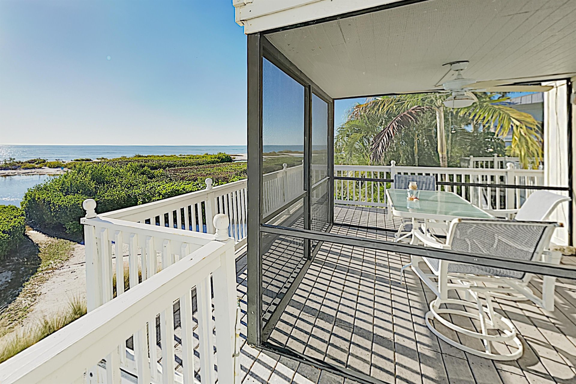 Beachfront Hideaway 20