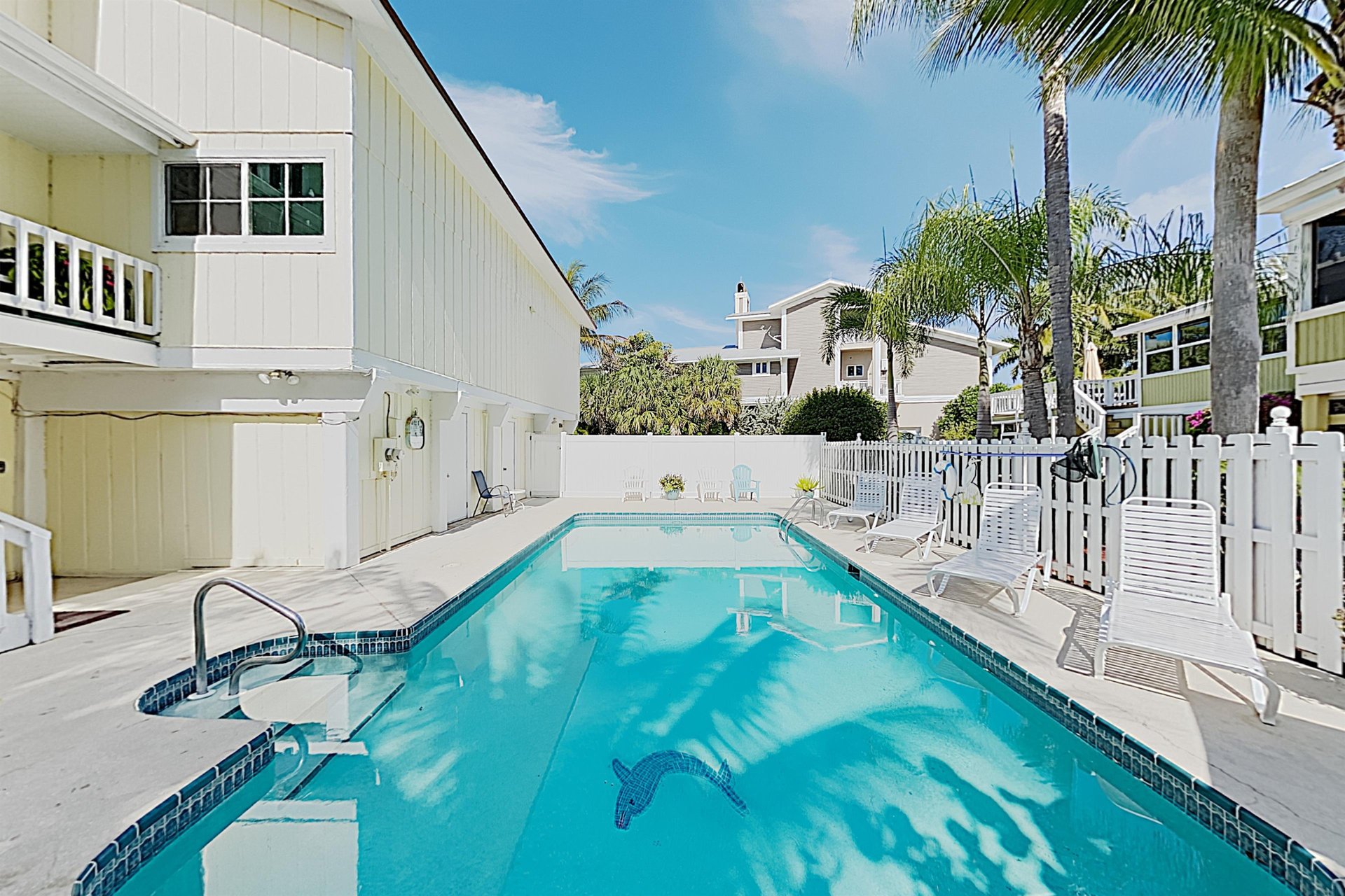 Beachfront Hideaway 27