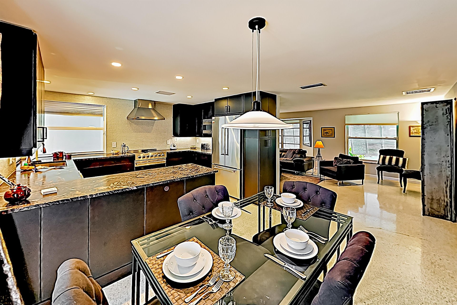 The Sailors Library 5