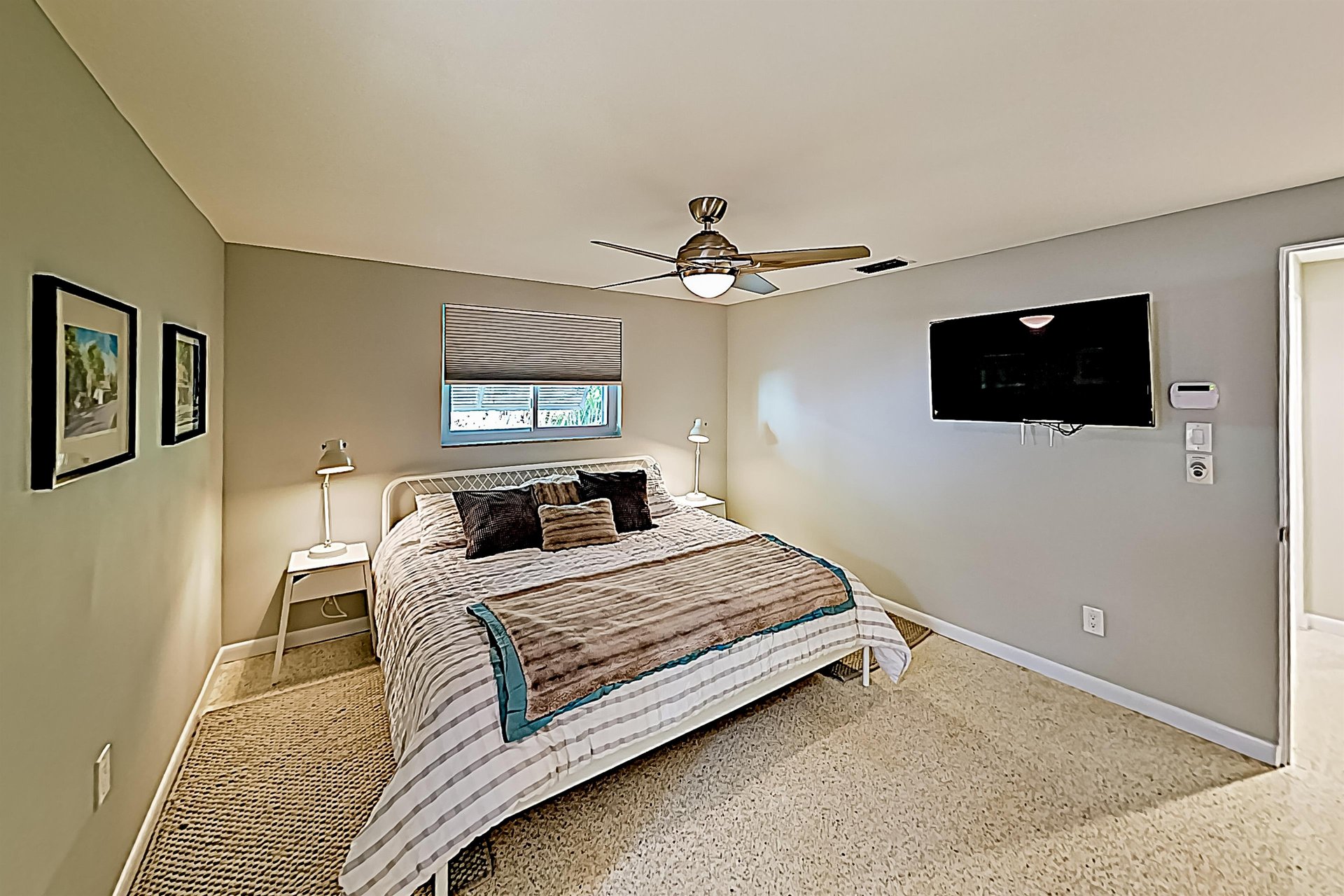 The Sailors Library 9