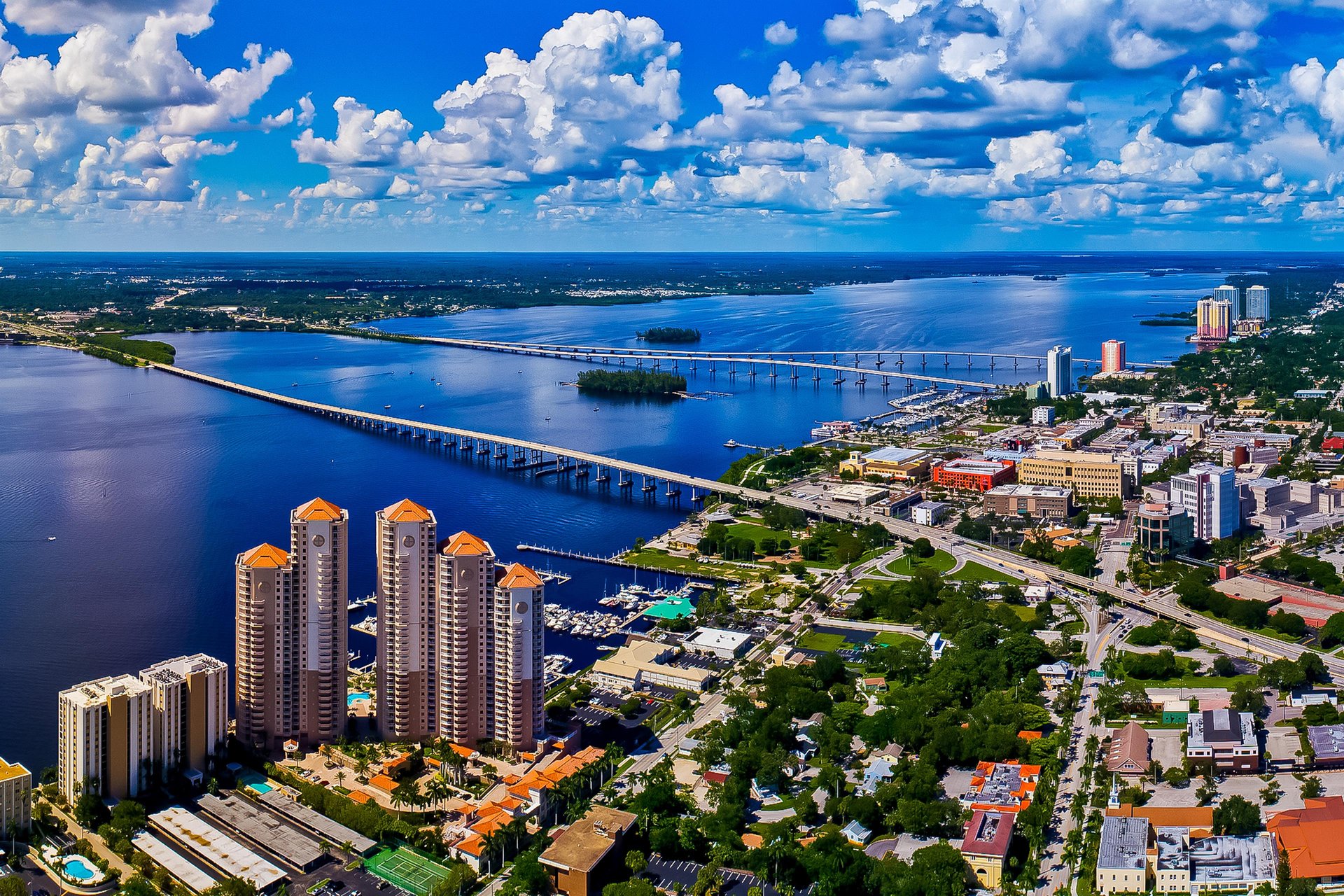 The Sailors Library 23