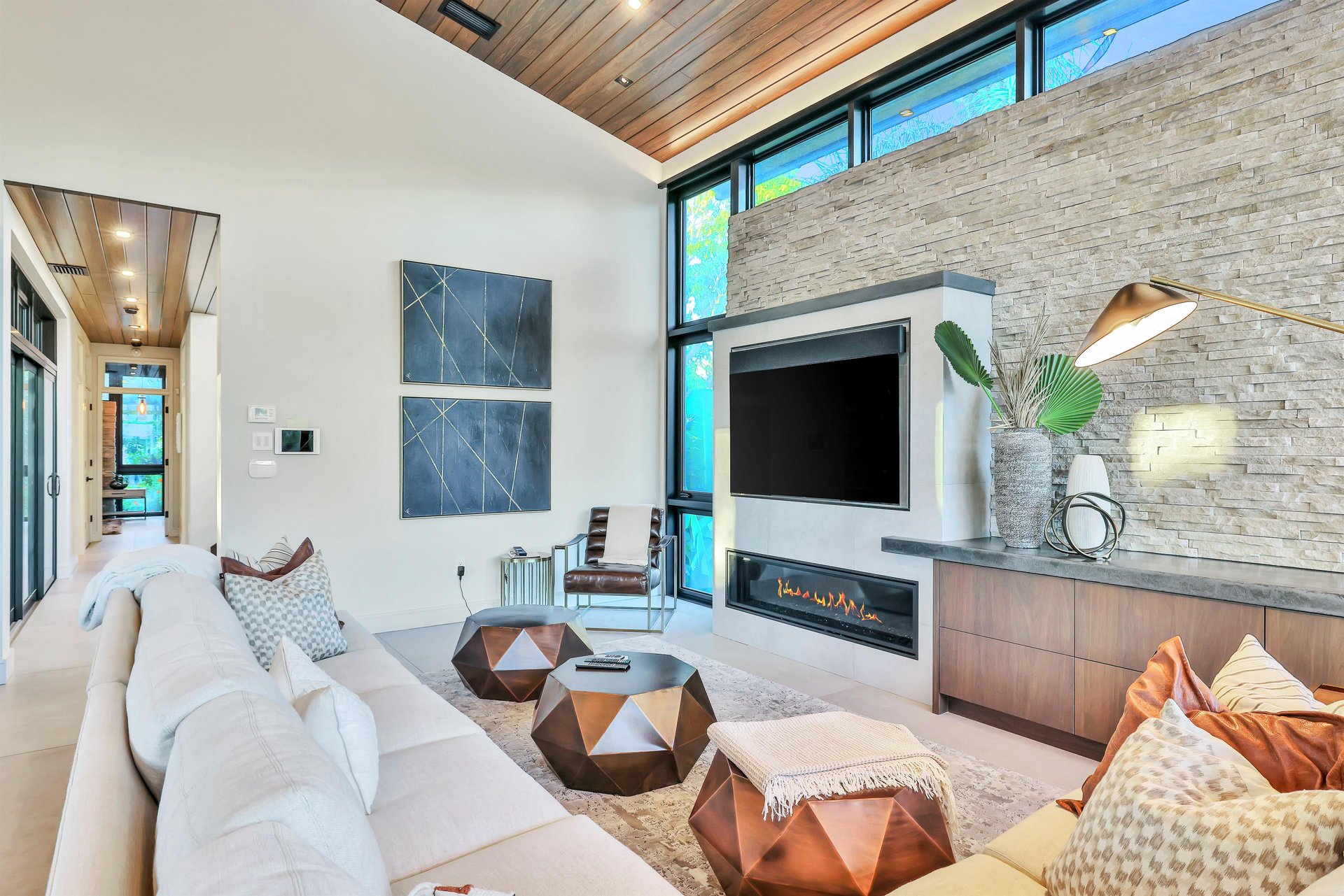 Banyan Tree Beach House 6