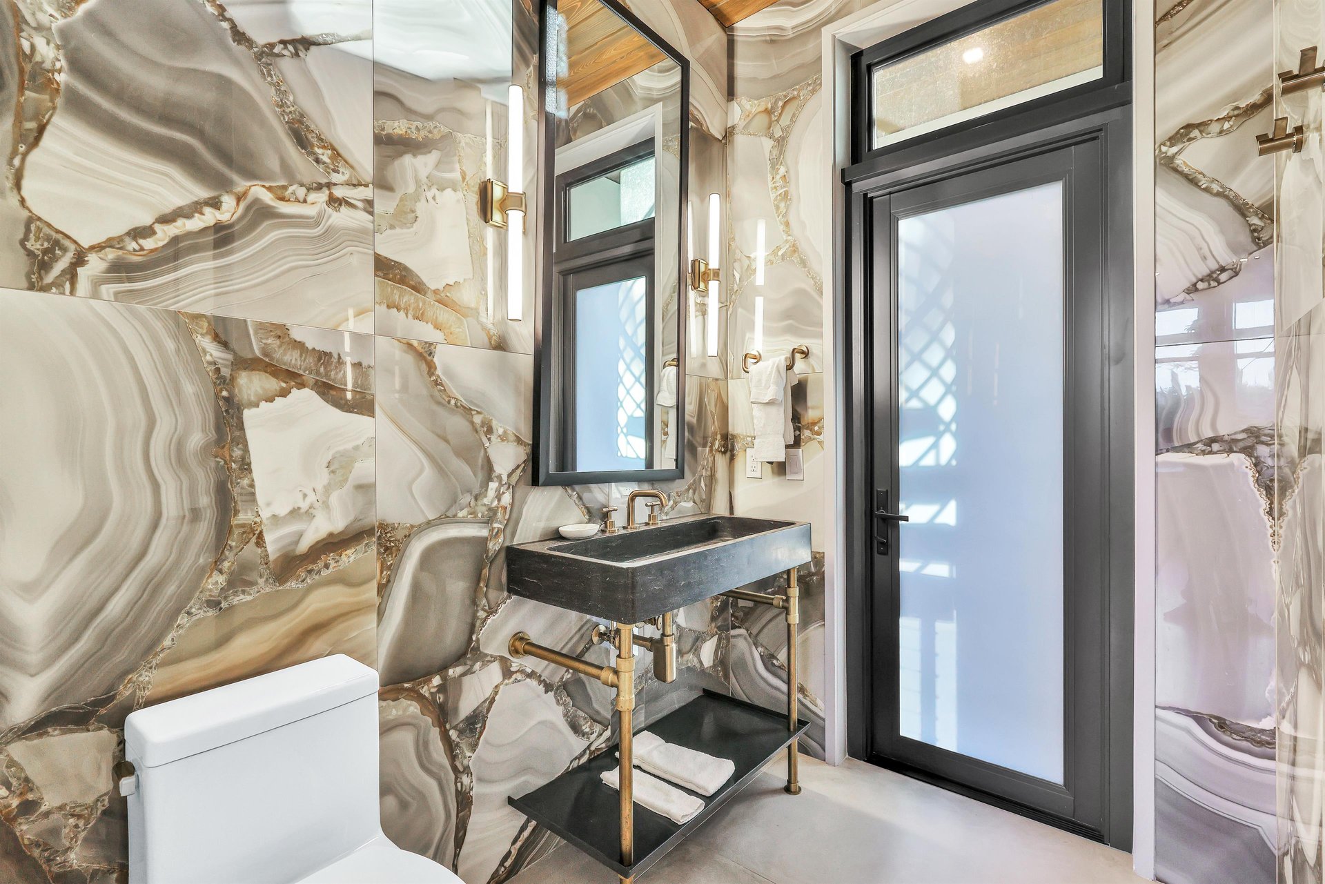 Banyan Tree Beach House 19