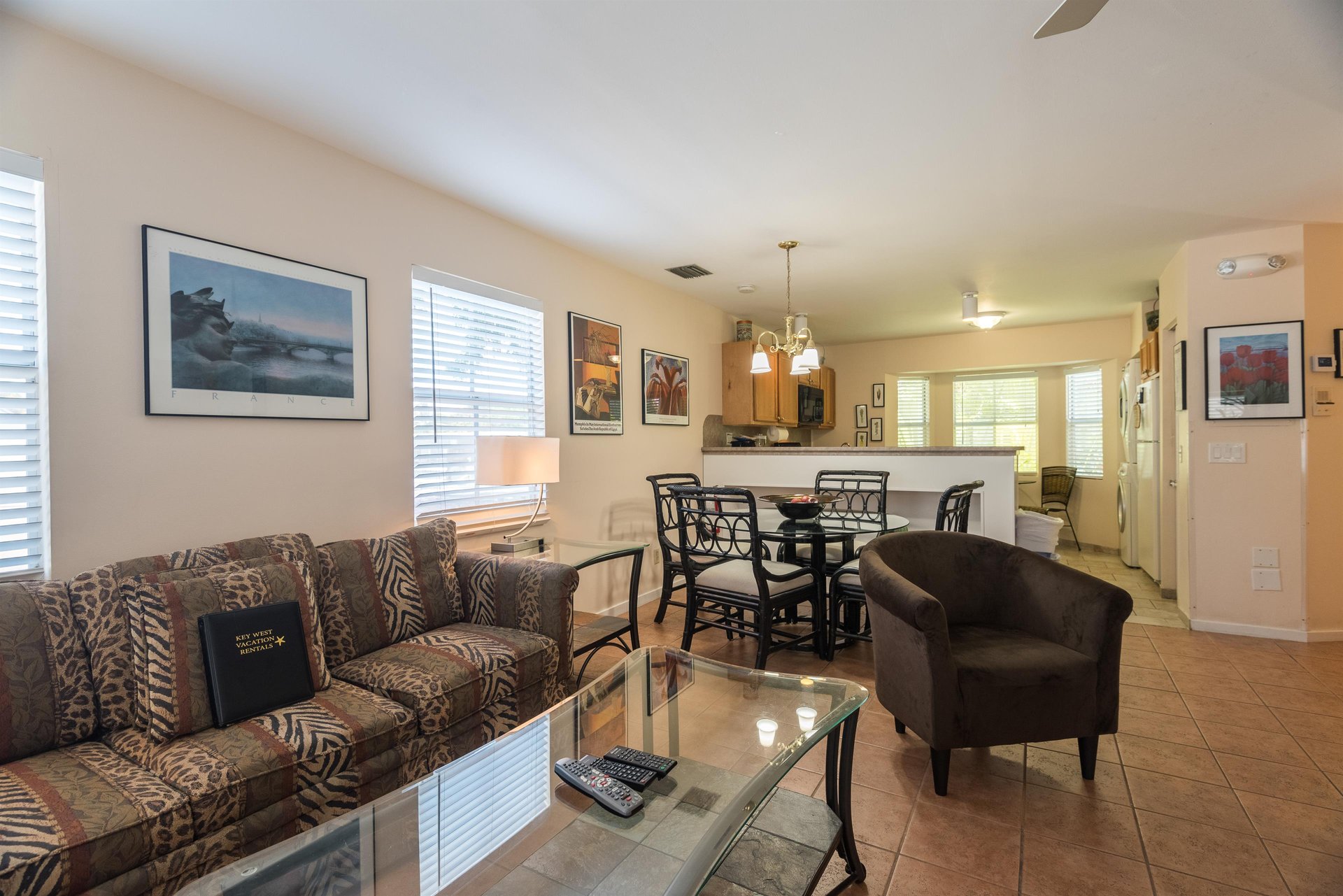 Duval Square Penthouse R19 5