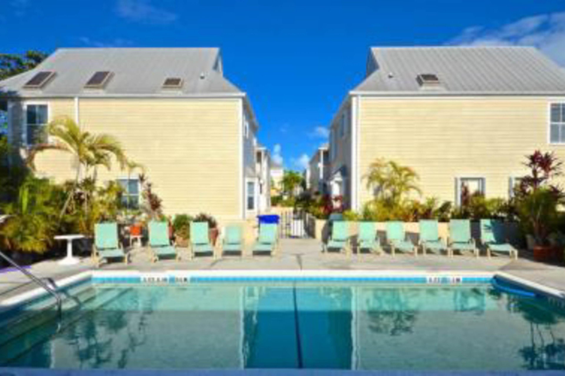 Duval Square Penthouse R19 19