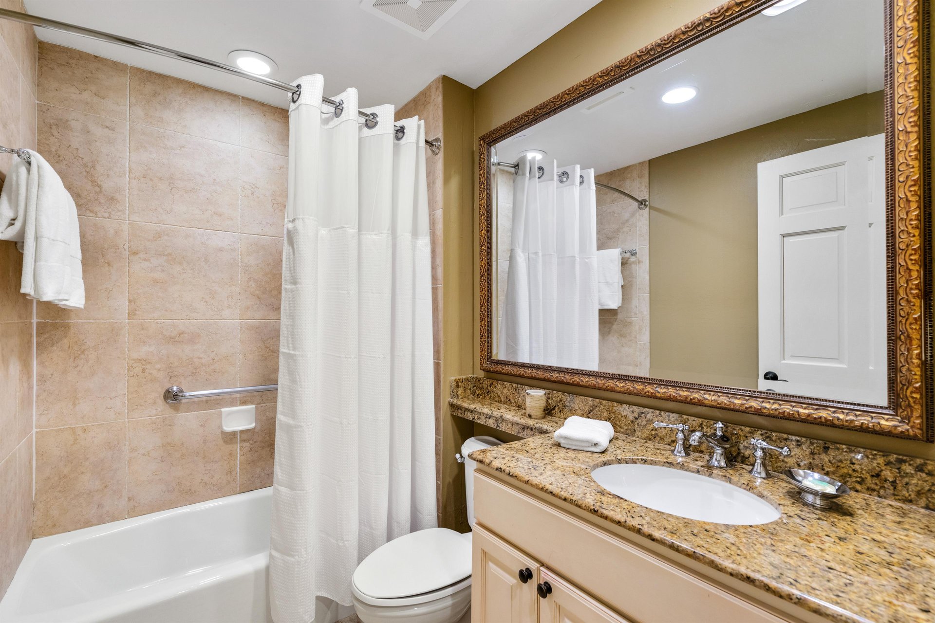 Bellasera Resort Unit 102 14