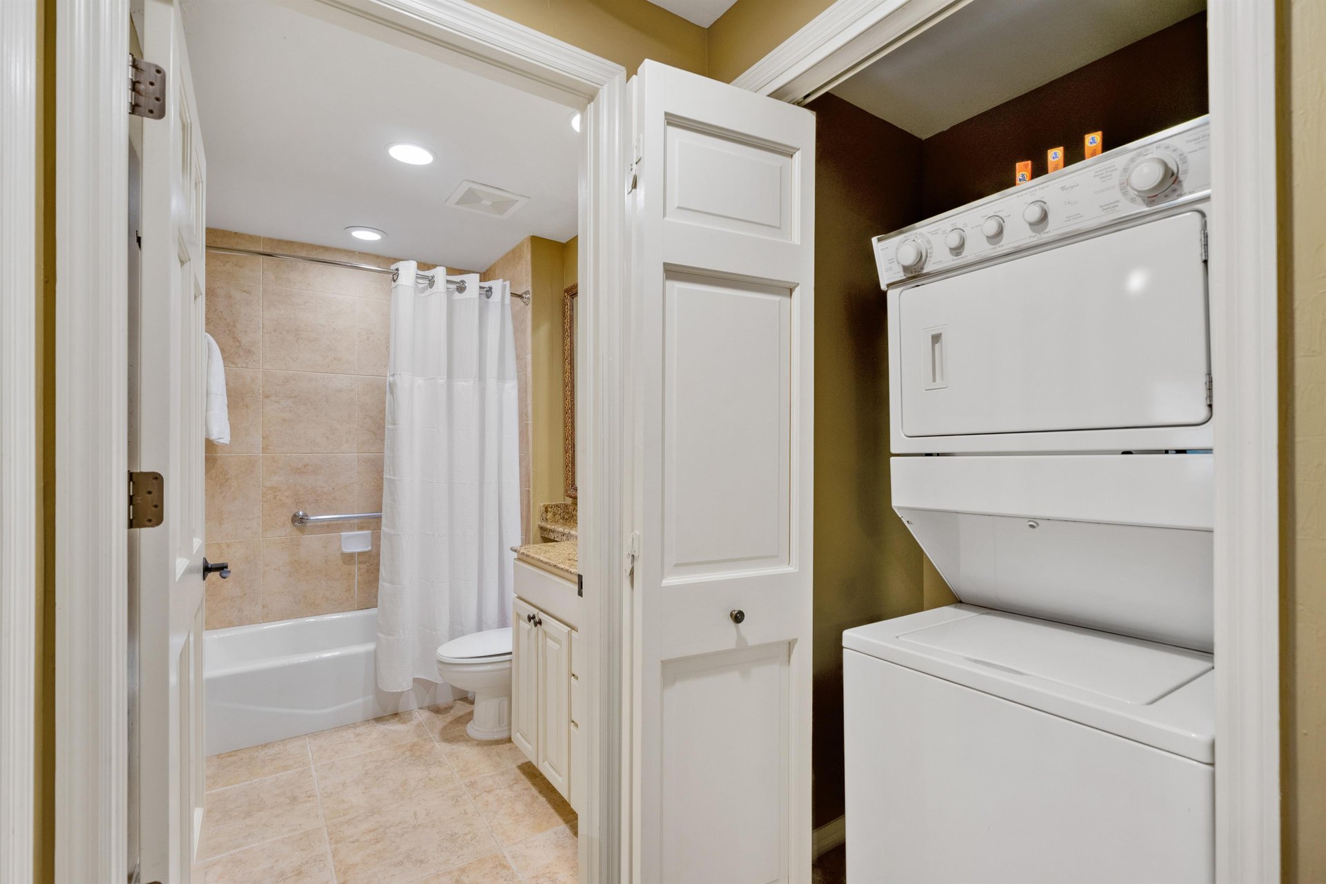 Bellasera Resort Unit 102 16