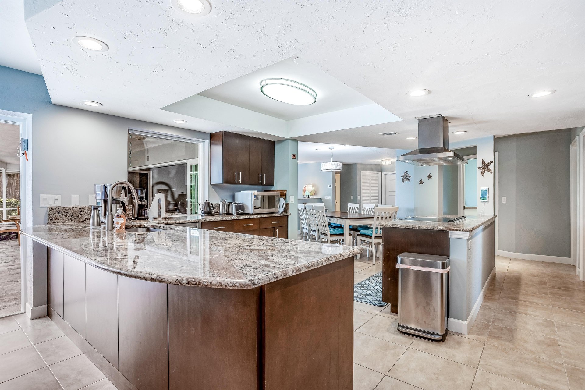 Palm River Estate 13