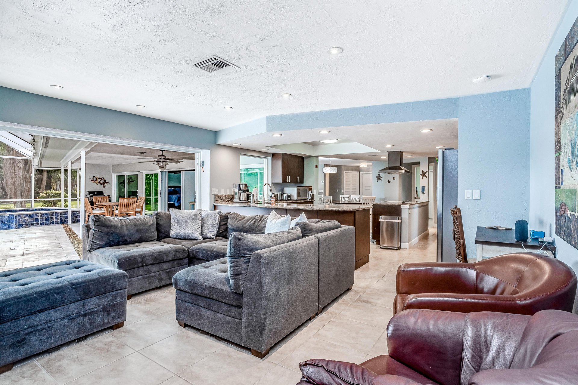 Palm River Estate 17