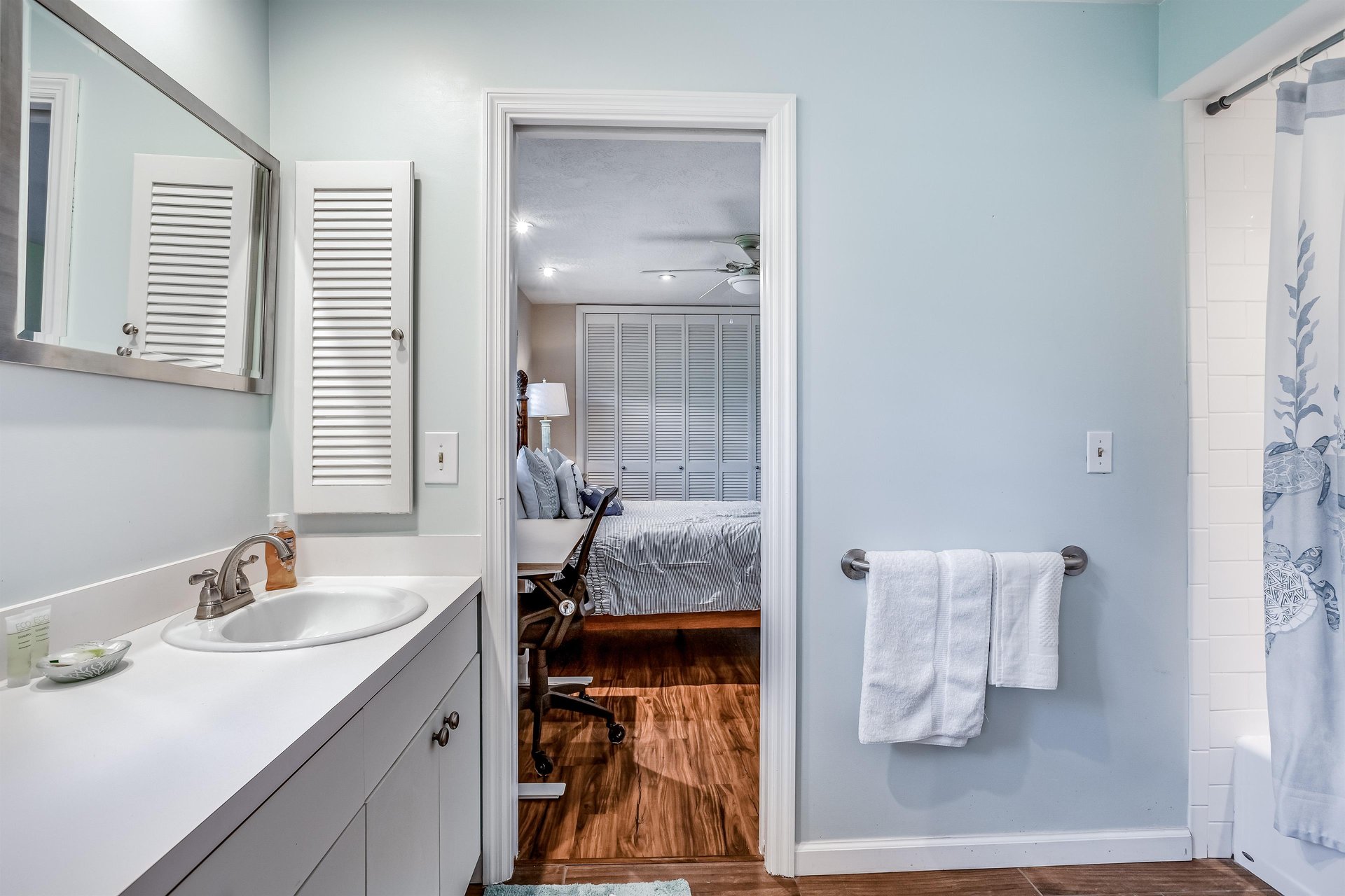 Palm River Estate 24