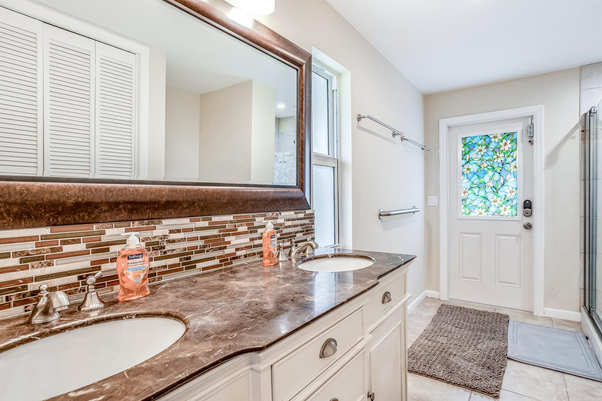 Palm River Estate 30