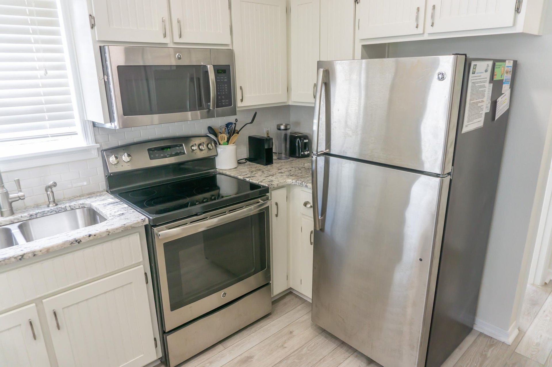 Beachside Villas 811 8