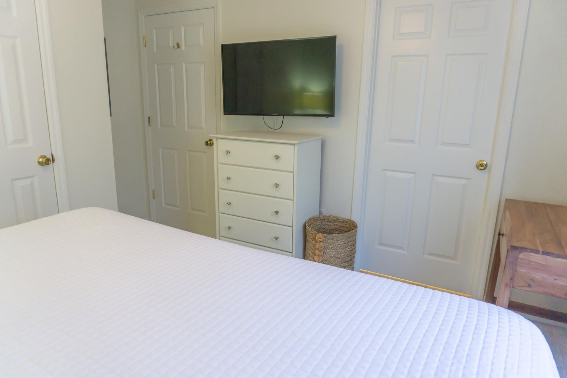 Beachside Villas 811 12