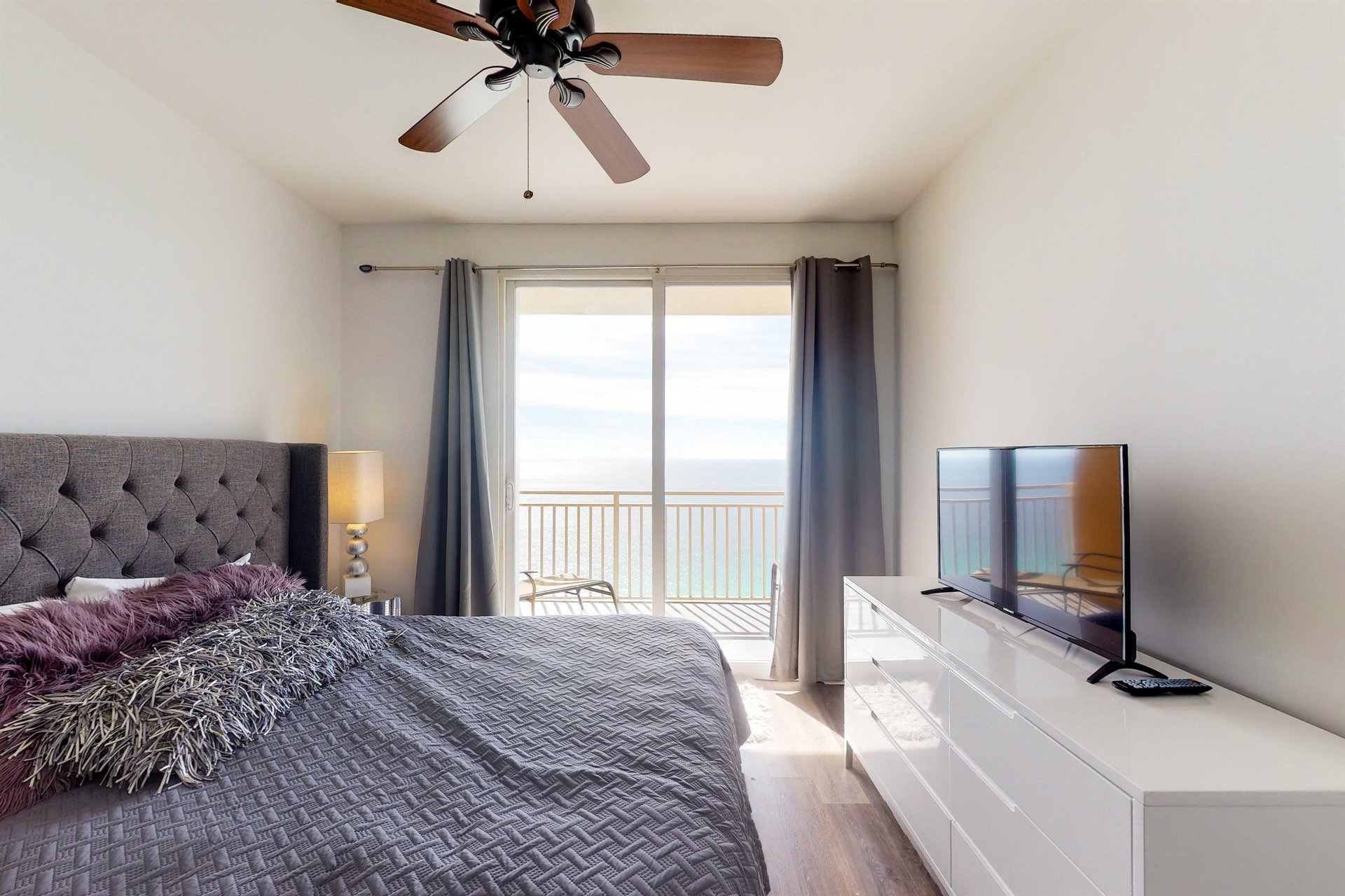 Splash Resort 2001W 18