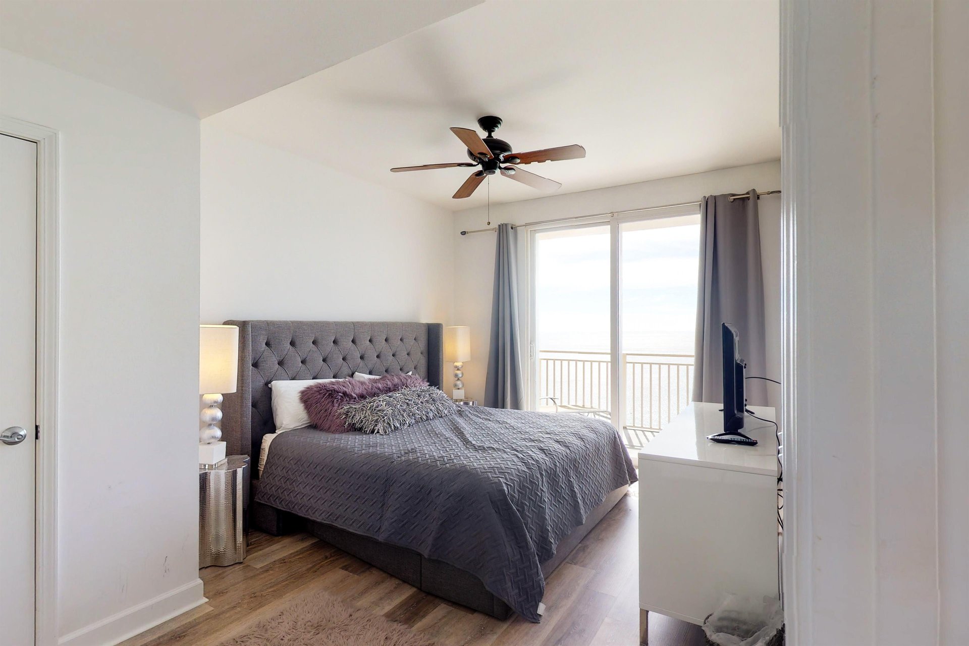 Splash Resort 2001W 19