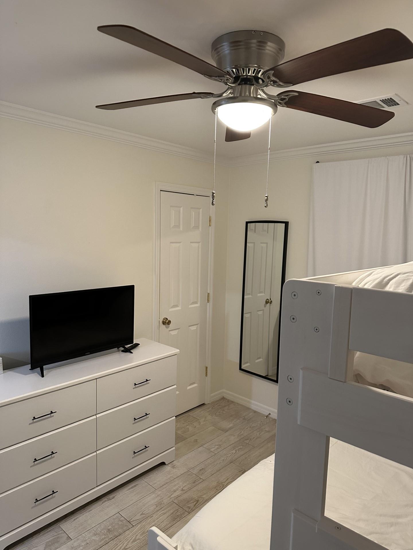 Beachside Villas 811 15